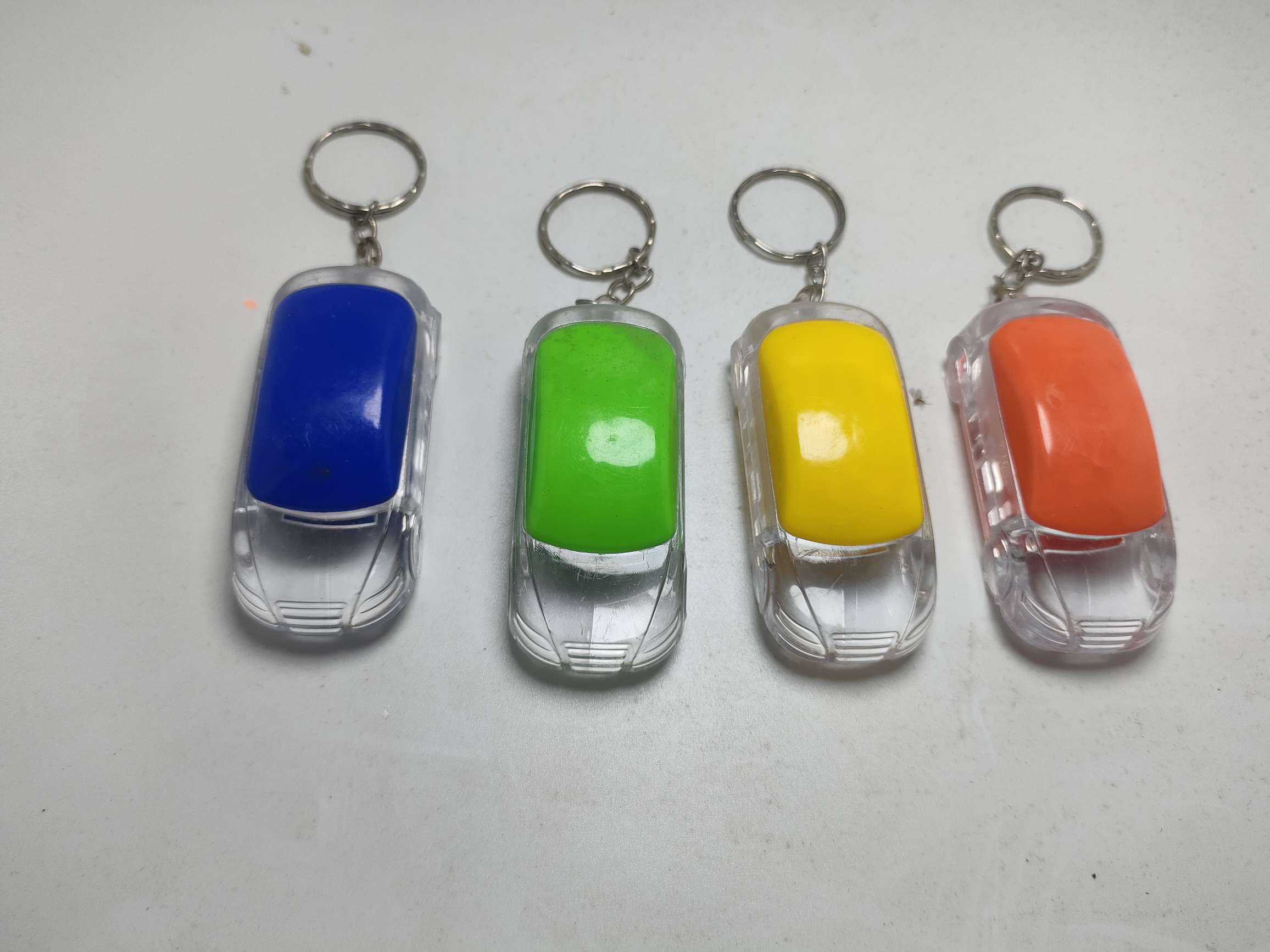 义乌儿童玩具汽车 新款钥匙扣礼品小夜灯 116A汽车 地摊货源厂家直销