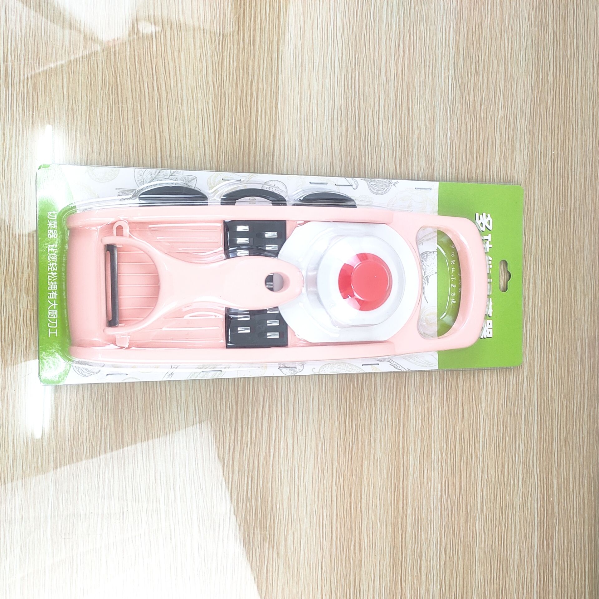 DF68037 Vegetable cutter, Plastic vegetable cutter, multi-functional vegetable cutter, manual vegetable cutter, Slicer, shredder, mini vegetable cutter, kitchen and hotel supplies, DF trading house Application Scenario