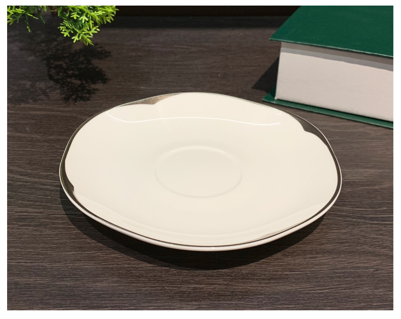 星级酒店用品陶瓷摆台八件套高档餐具简约饭店会所商用金边盘翅碗汤勺套装杯批发详情8