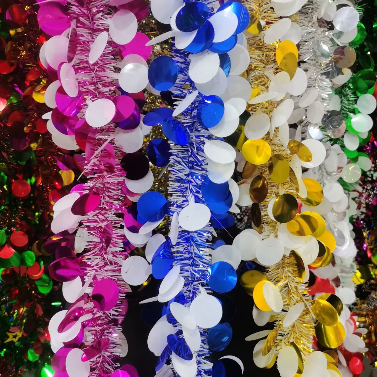 New 2 Meters Long Disc Pendant Color Strip Edge Christmas Snow Strip Scene Layout Decoration Color Strip Ribbon details Picture