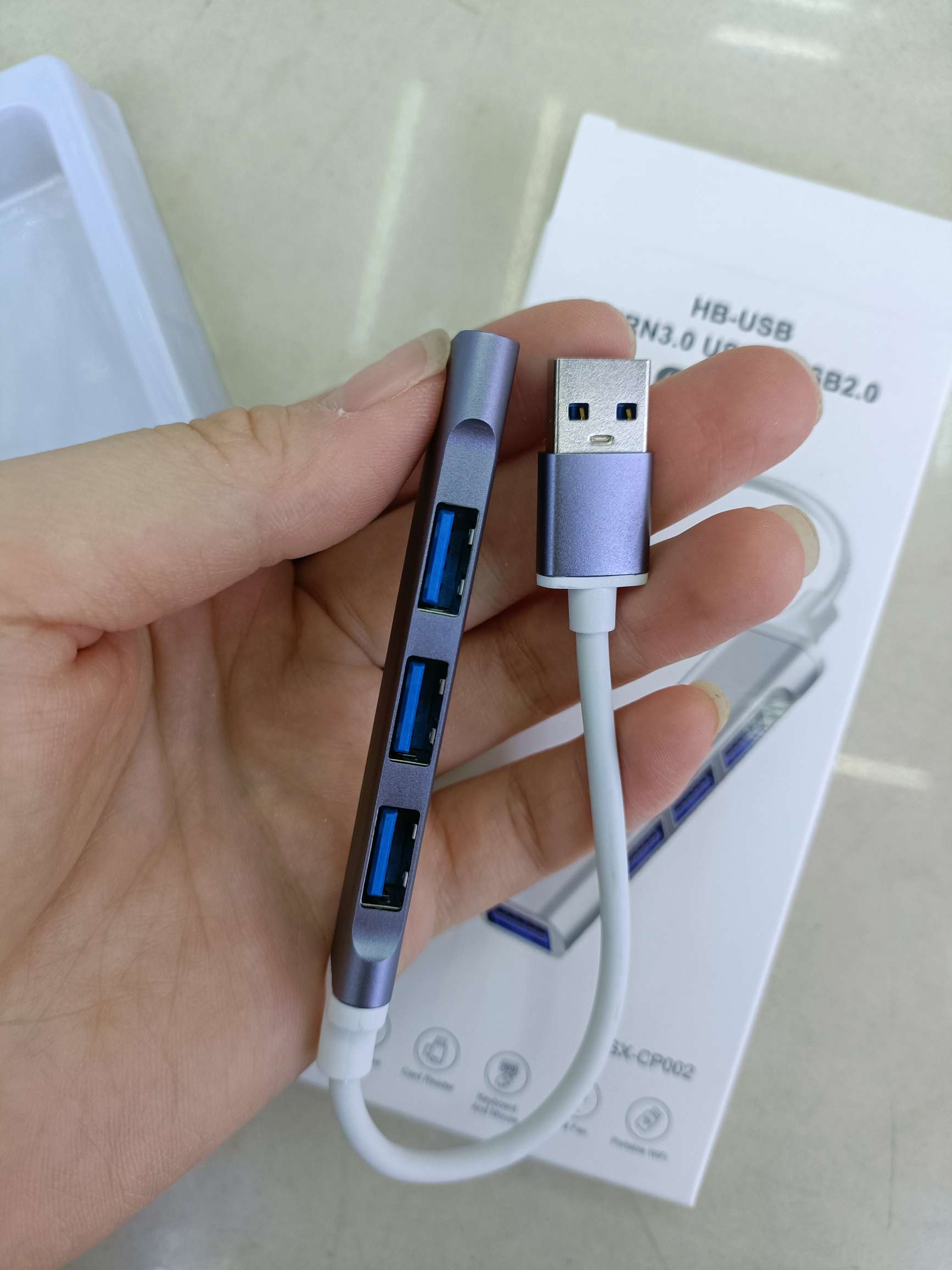 多功能扩展器/接口转USB/转接线转接头产品图
