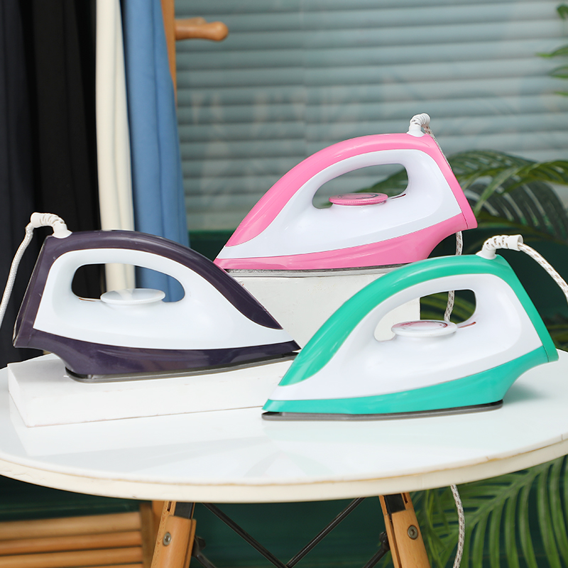 Boma brand cross border electric plancha de mano colgante planchadora portátil doméstica plancha de mano mini pequeña plancha giratoria plegable electrodomésticos al por mayor 5578-pink Application Scenario