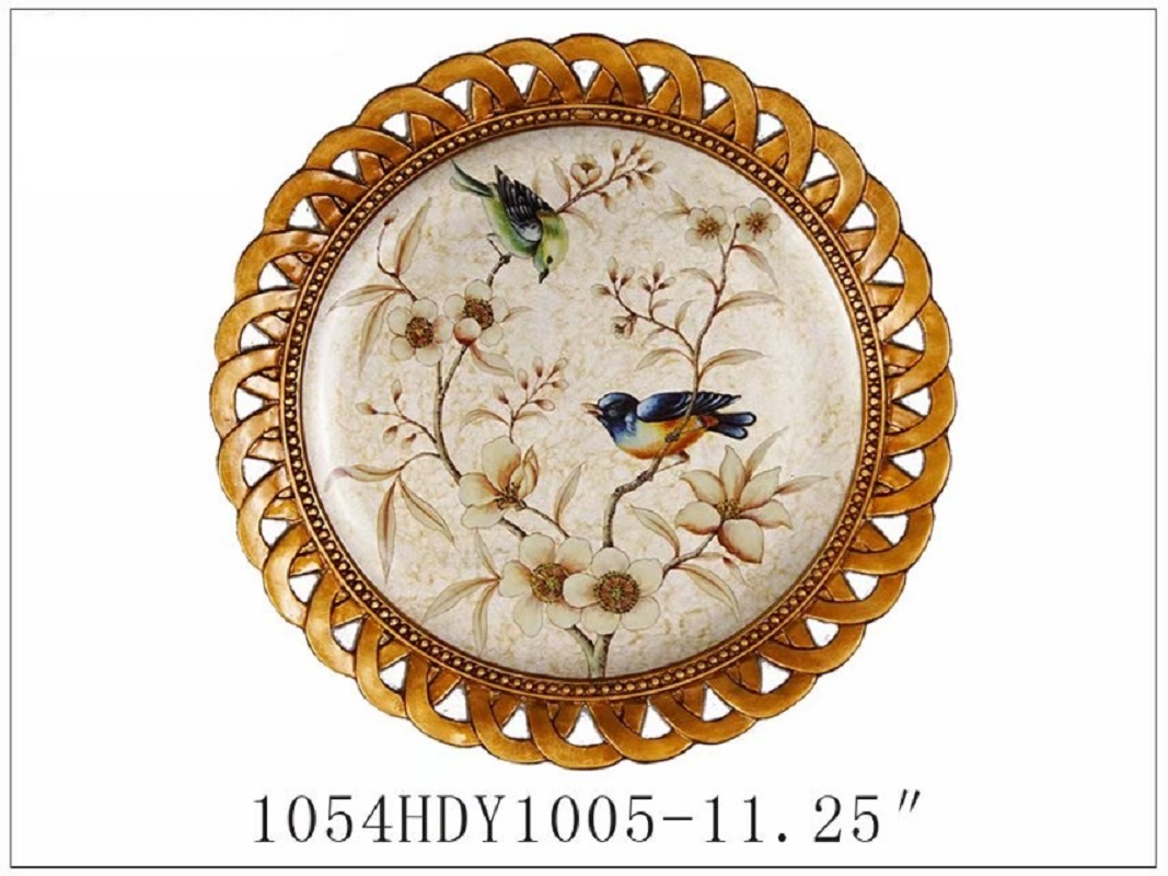 ins European retro decorative plates and ornaments, plate arrangement and viewing, living room model room, new home entrance, wine cabinet decoration and arrangement Application Scenario