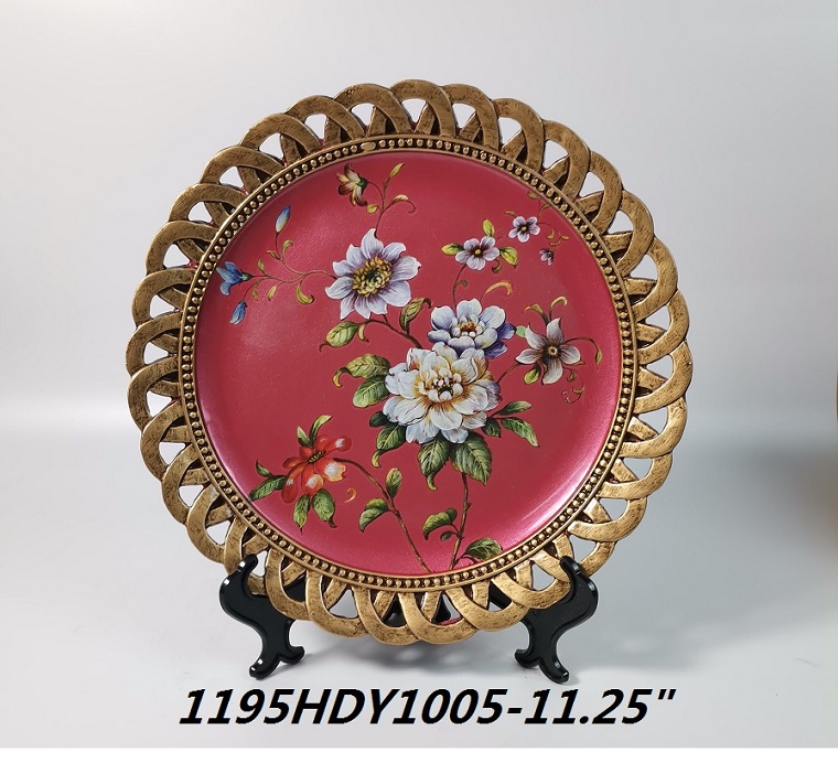ins European retro decorative plates and ornaments, plate arrangement and viewing, living room model room, new home entrance, wine cabinet decoration and arrangement pic 29