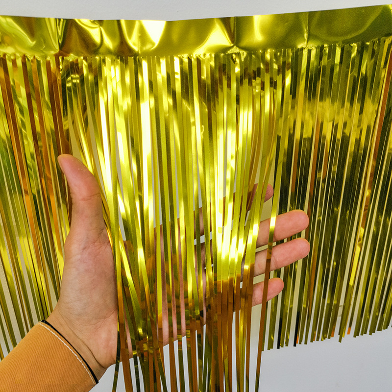 New Party 3 M Rain Silk Banner Celebration Festival Background Wall Ceiling Decoration Rain Silk Fringe Latte Flower Application Scenario