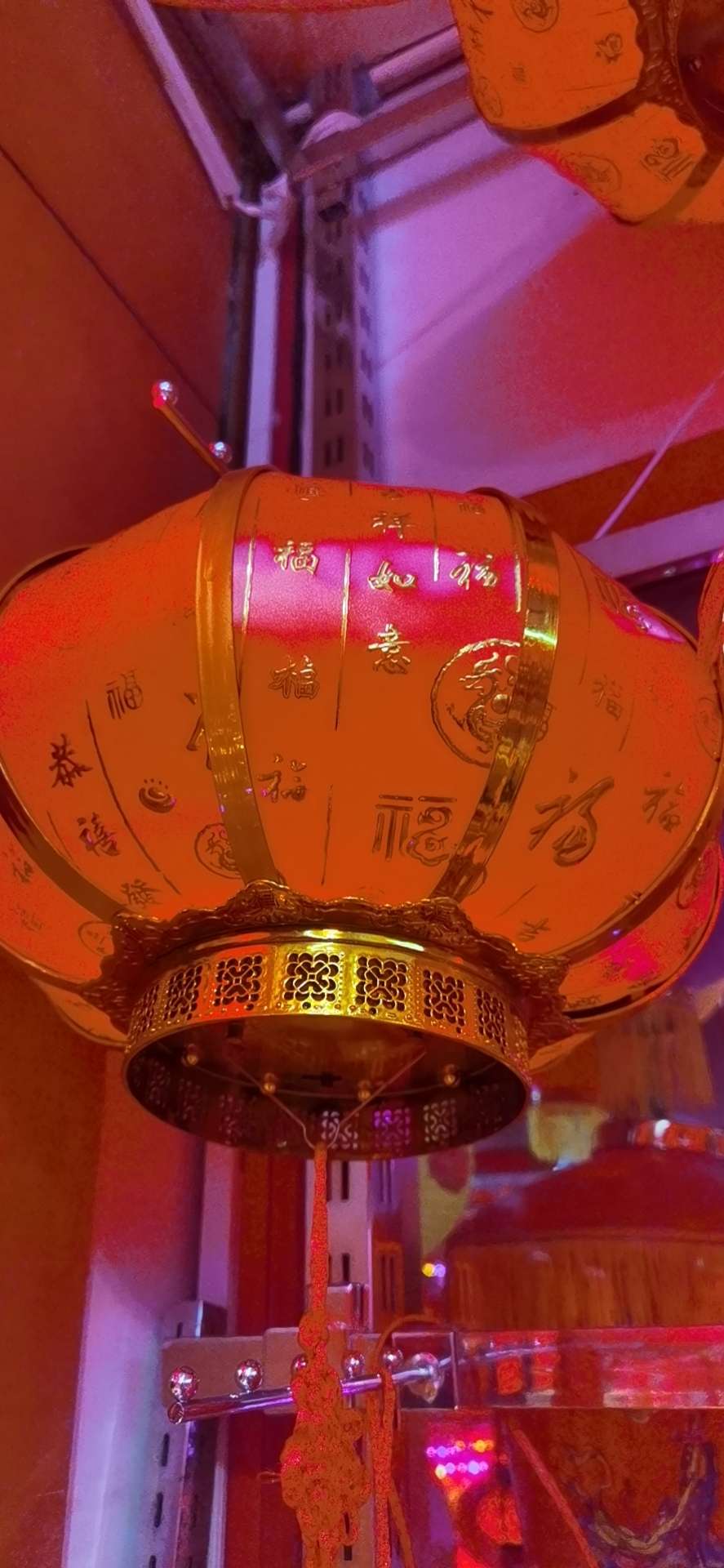 Intangible cultural heritage festival supplies, rotating lanterns, wedding decorations, small lanterns, flocked street stalls, popular office decorations, artistic lanterns details Picture