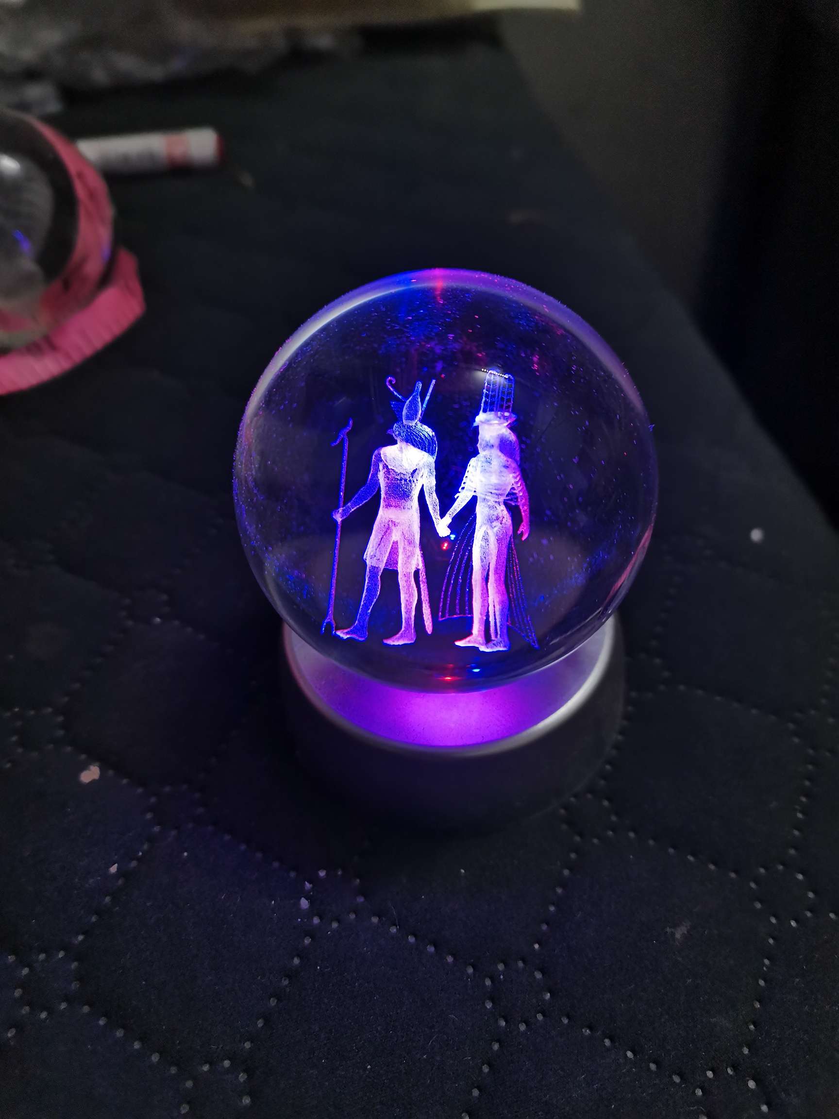 水晶工艺品，各种规格水晶球内雕，承接公司年会礼品，纪念品，旅游工艺品详情图4