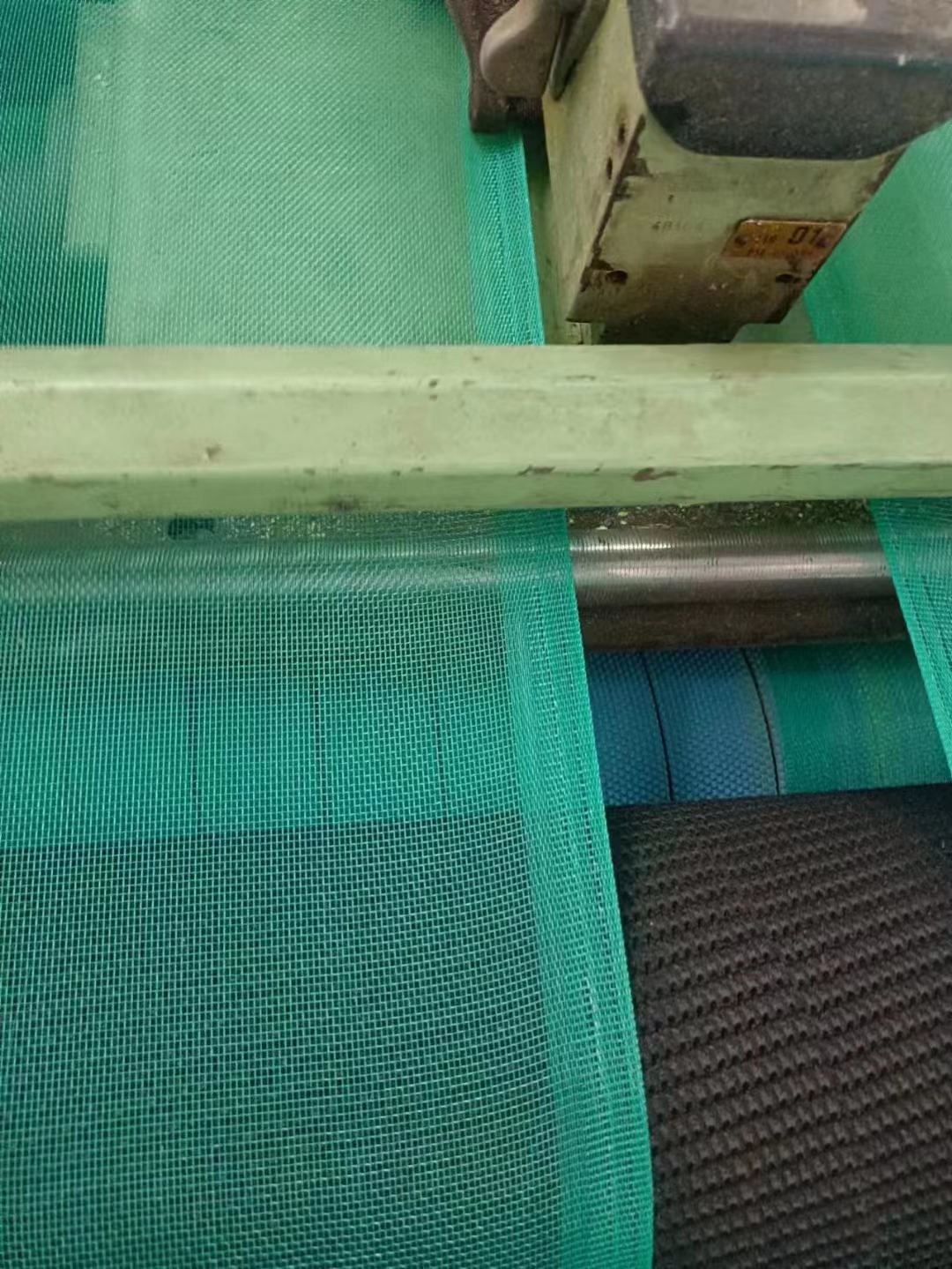 Pantalla de la ventana de nylon de plástico de la malla del hilo verde contra el mosquito y las moscas contra las plagas en invernaderos acuáticos para la cría de animales red de la arena cifrada de la aireación red del insecto del invernadero vegetal para el material nuevo especial transfronterizo red del hilo del mosquito de la hoja cortable para el huerto agrícola Item Picture