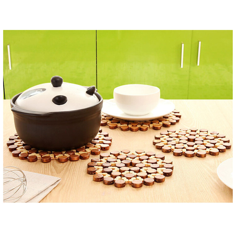 Bamboo table MATS, round hollow pot MATS, heat insulation MATS, creative kitchen tableware, anti-slip placemats detail image 6