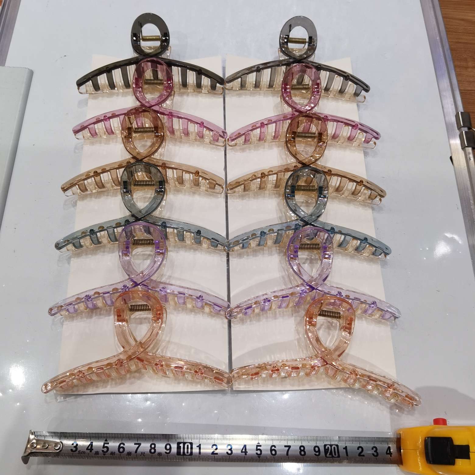 13 cm two-color trendy hair clip detail image 4