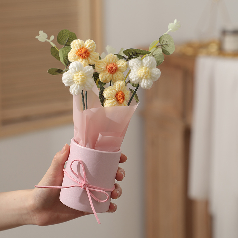 Valentine's Day gifts: Small buckets, wool flowers, small bouquets, flower arrangements with light threads, and Mother's Day gifts: artificial flowers Item Picture