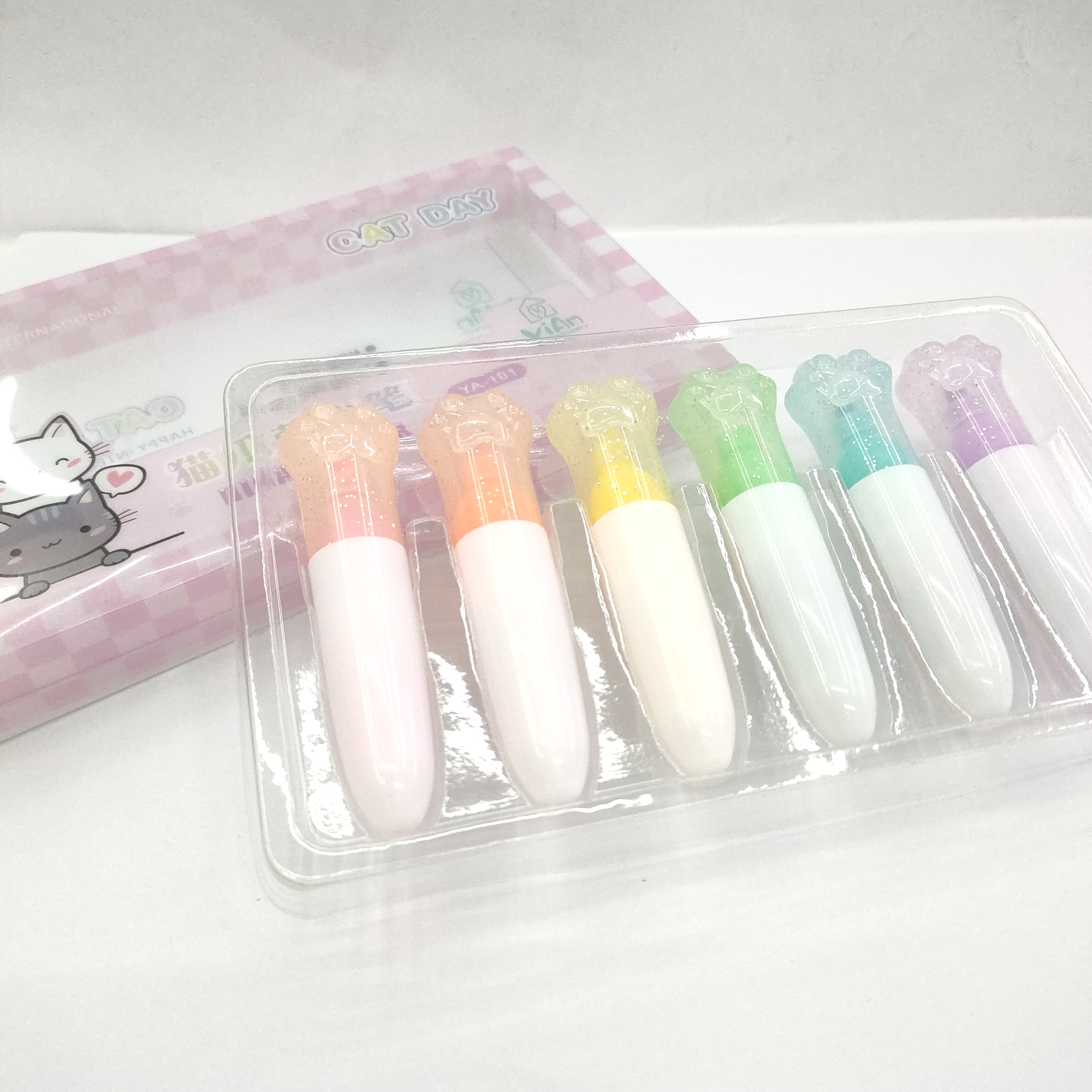 Cat paw highlighter pen, student key point marking pen, large-capacity drawing notebook pen Application Scenario