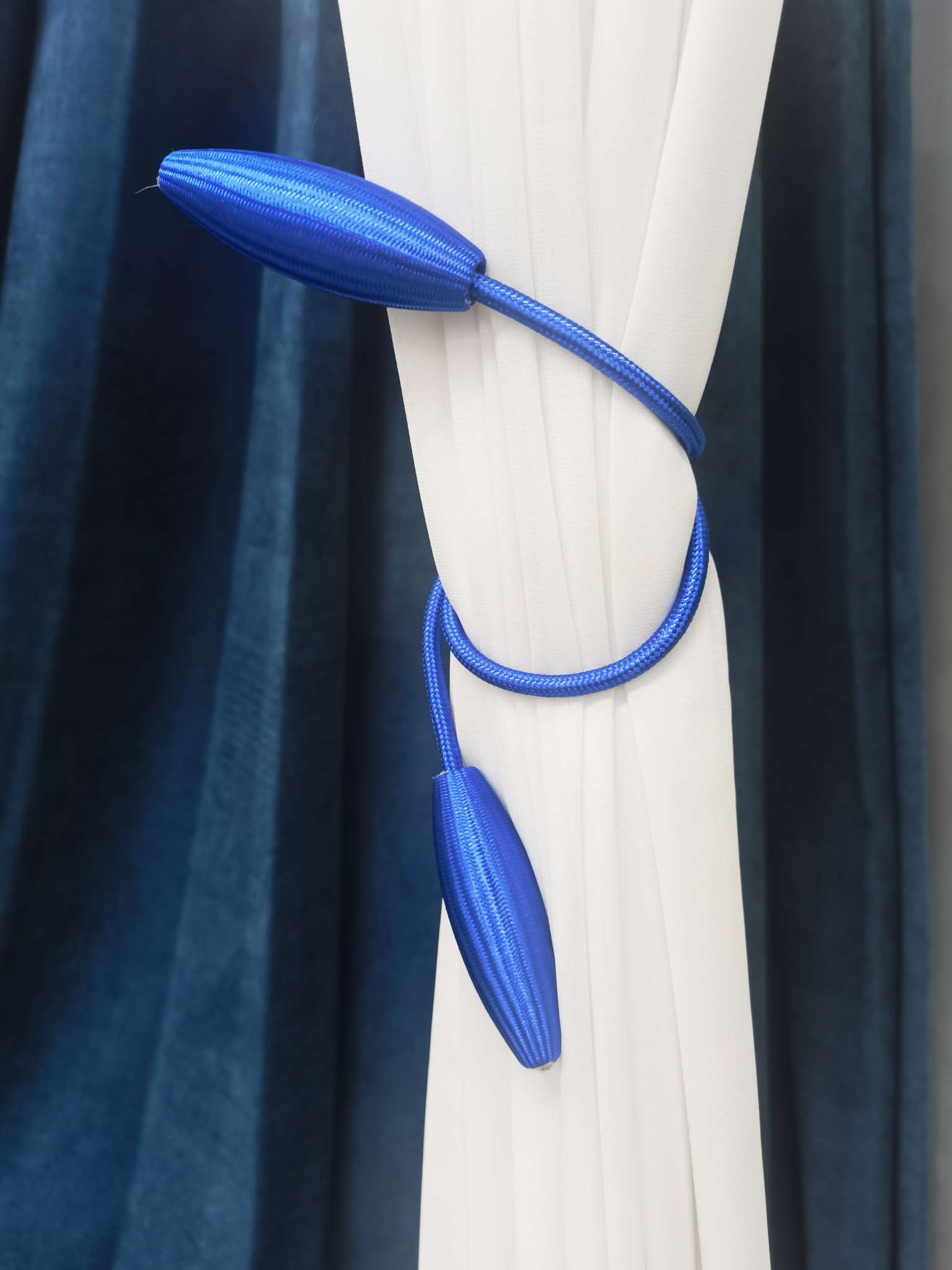 Twizzlers, Variable Curtain Ties And Tie Ties And Decorative Ties Item Picture