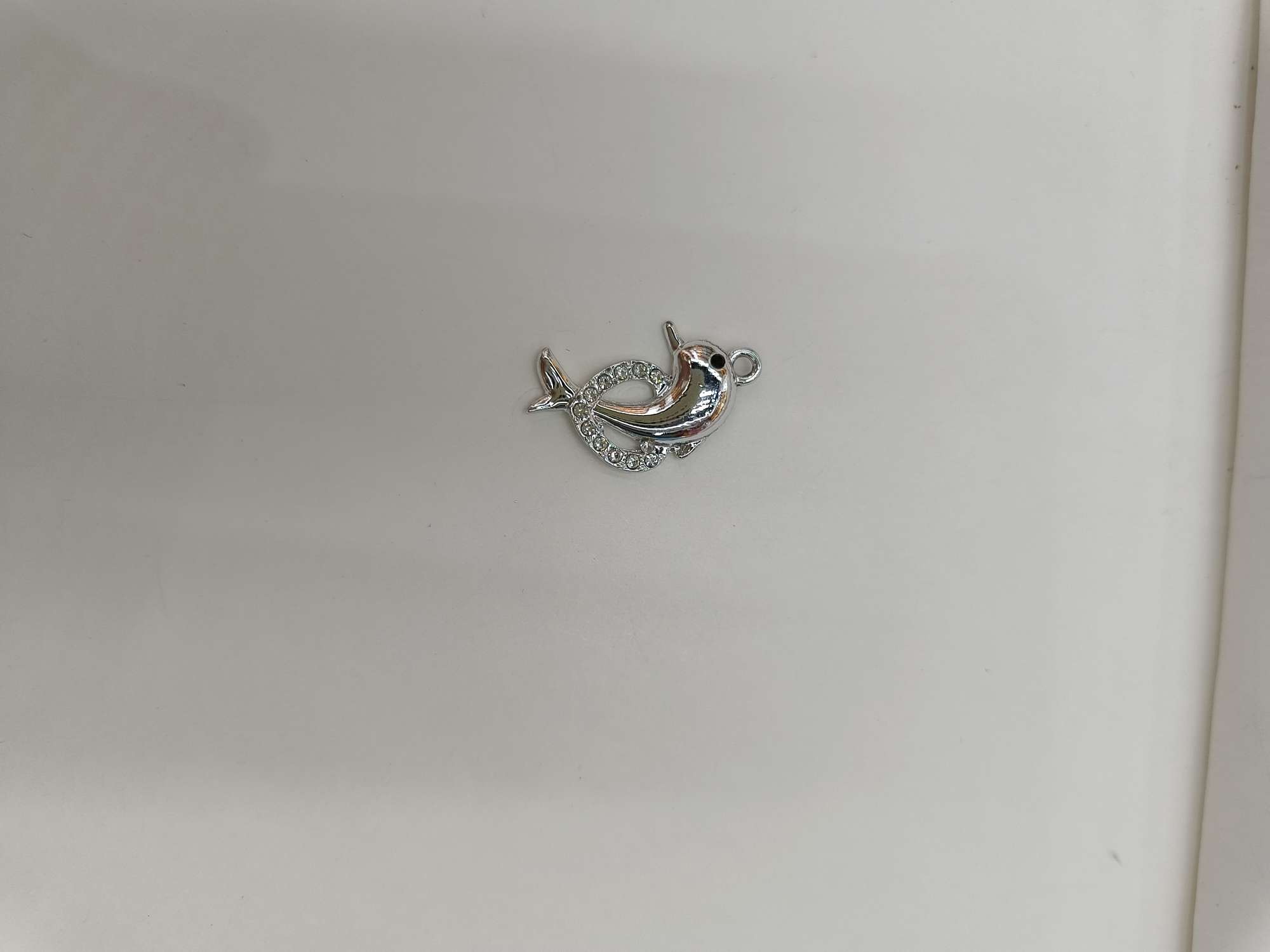 The lowest on the entire Internet! 1 Alloy pendant, elegant and unique. You will definitely regret not buying it! Limited-time flash sale! Free gifts are waiting for you to claim! 11