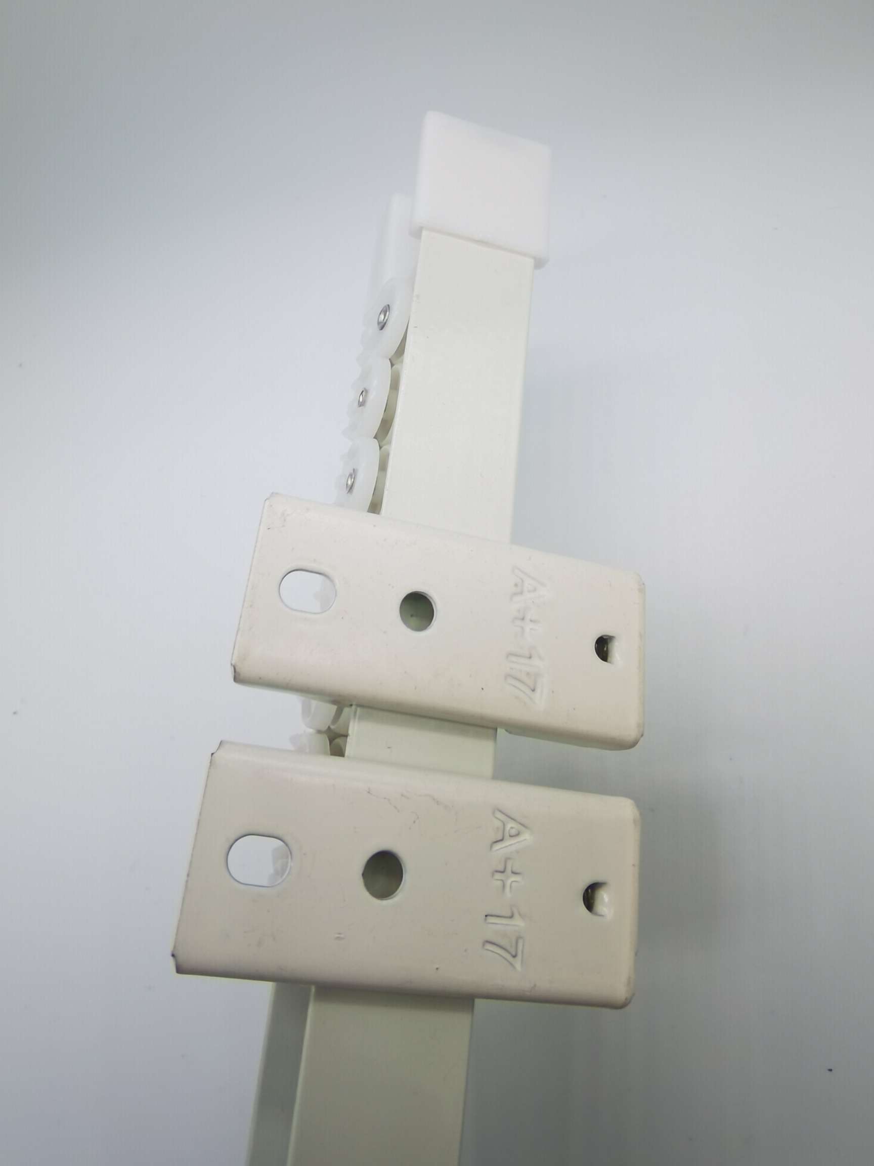 Rail Bracket, Mounting Code Item Picture