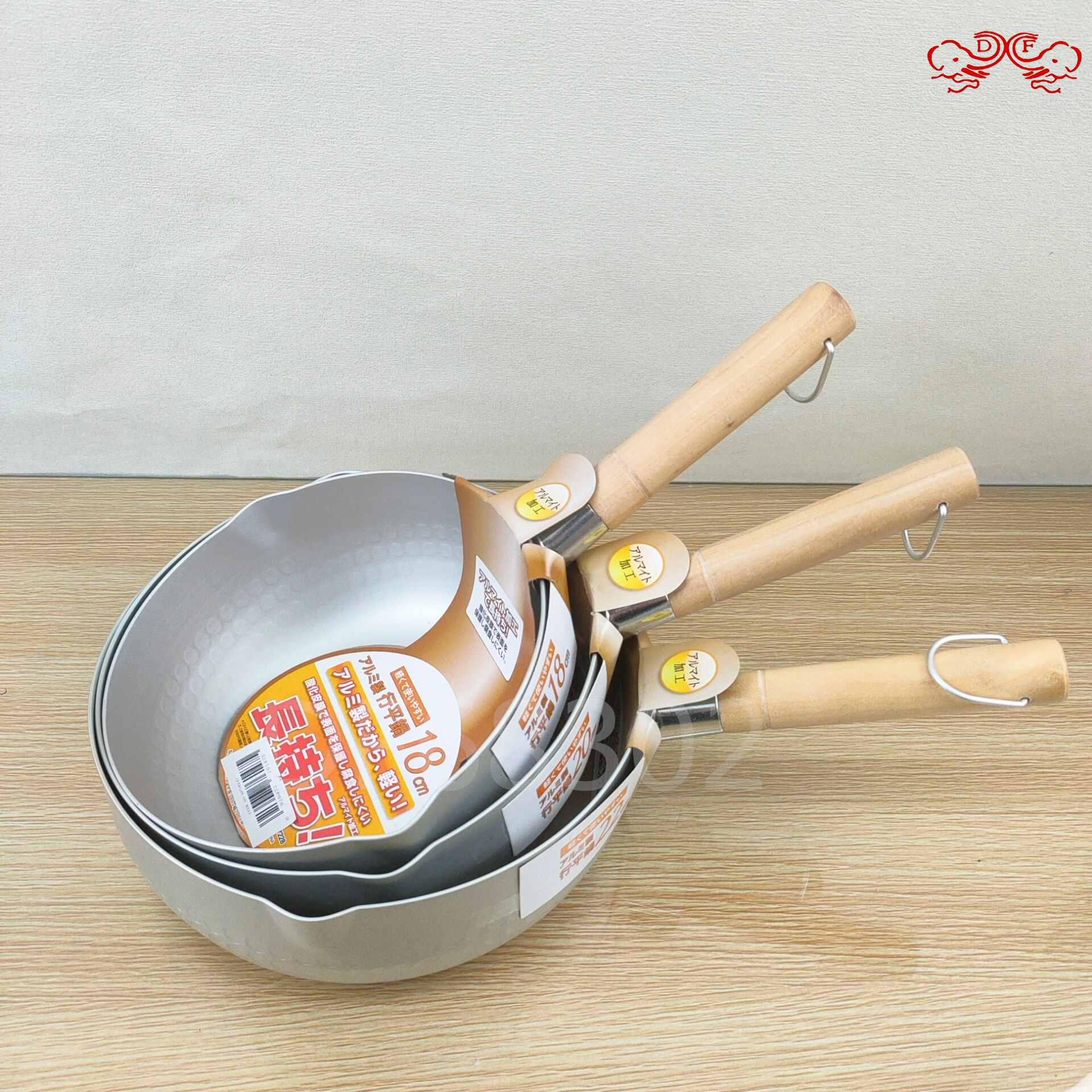DF68302 Snow Pan Wooden handle Pan Pan Non-stick Cooking pan Instant noodles pan Aluminum alloy frying pan Pan Wok Set Single-handle non-stick kitchen DF Trading House