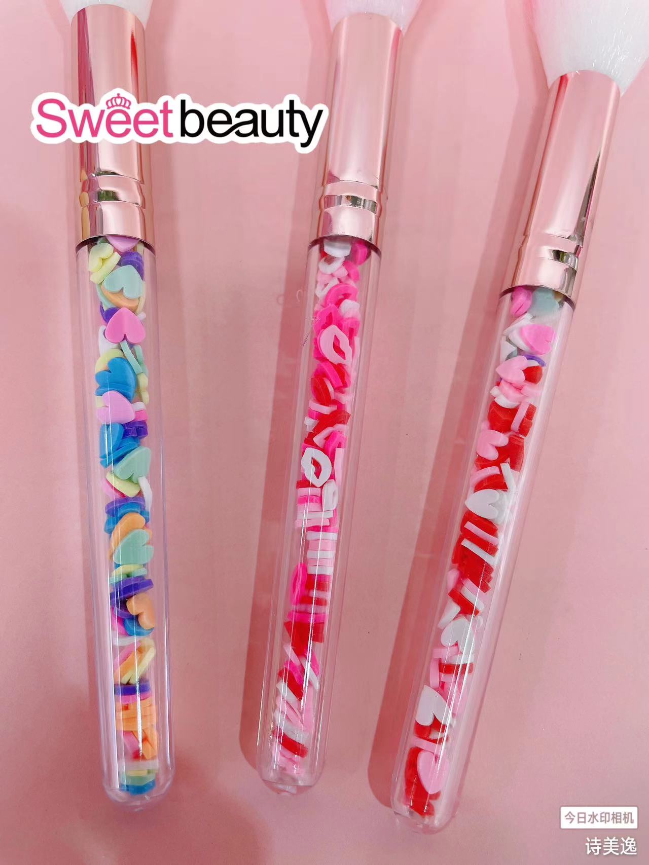 粉扑/美妆蛋/蝴蝶结粉扑/口红/美妆白底实物图