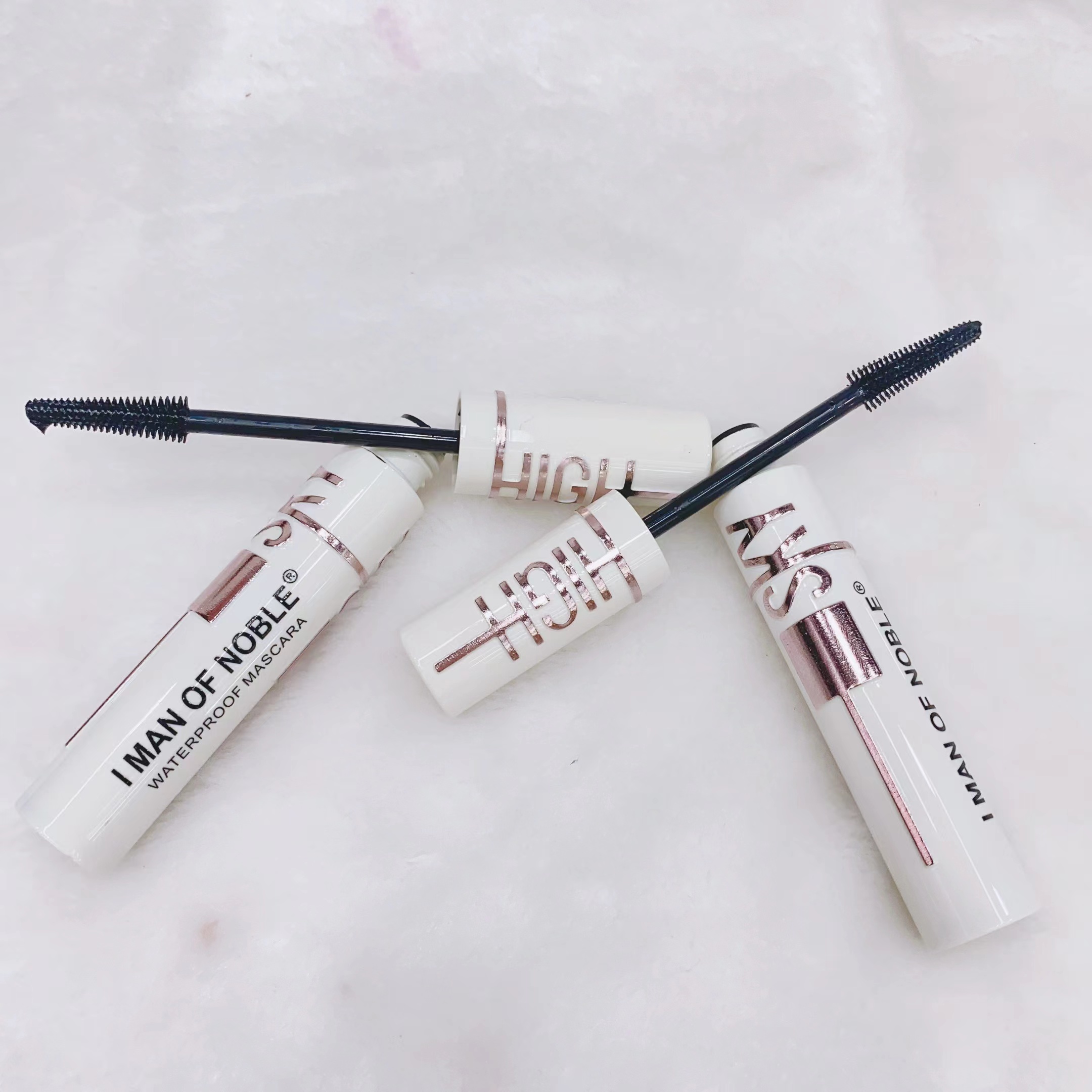 IMAN OFNOBLE's new 2023 mascara is a premium waterproof, thick and long-lasting mascara that doesn't smudge Specification image