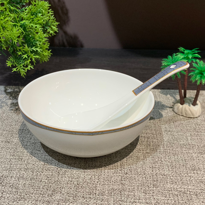 Ceramic tableware, hotel and club table setting tableware set, creative ceramic eight-piece set, bowls, plates and dishes, hotel supplies wholesale Application Scenario
