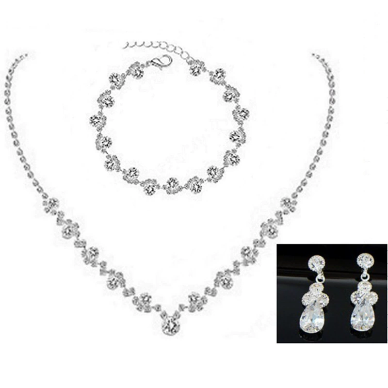 Cross-border best-selling exquisite claw chain necklace, earrings, bracelet set, three-piece set, full diamond collarbone chain, evening dress accessories details Picture