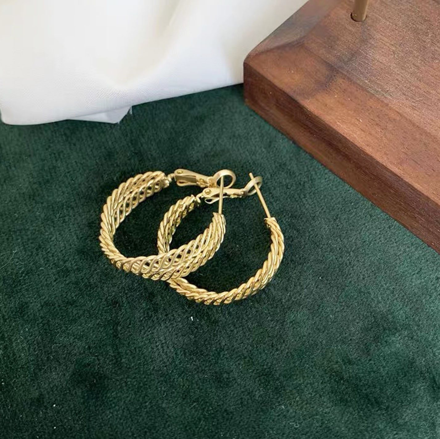 复古哑光耳环耳钉编织交叉耳圈金属设计感简约大气百搭款