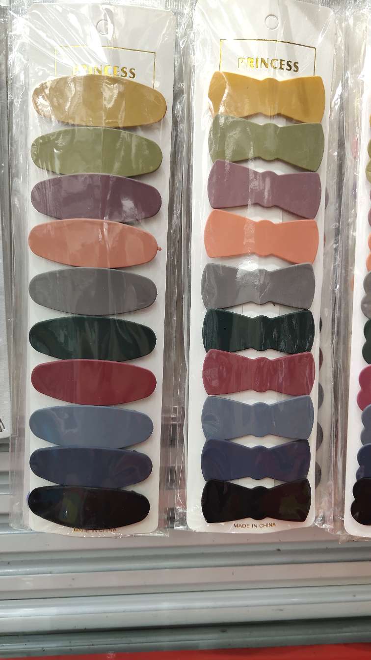 yy230901 Popular fashion bestseller and Internet celebrity color one-word clip, mixed styles and colors, 100 dozen per piece detail image 2