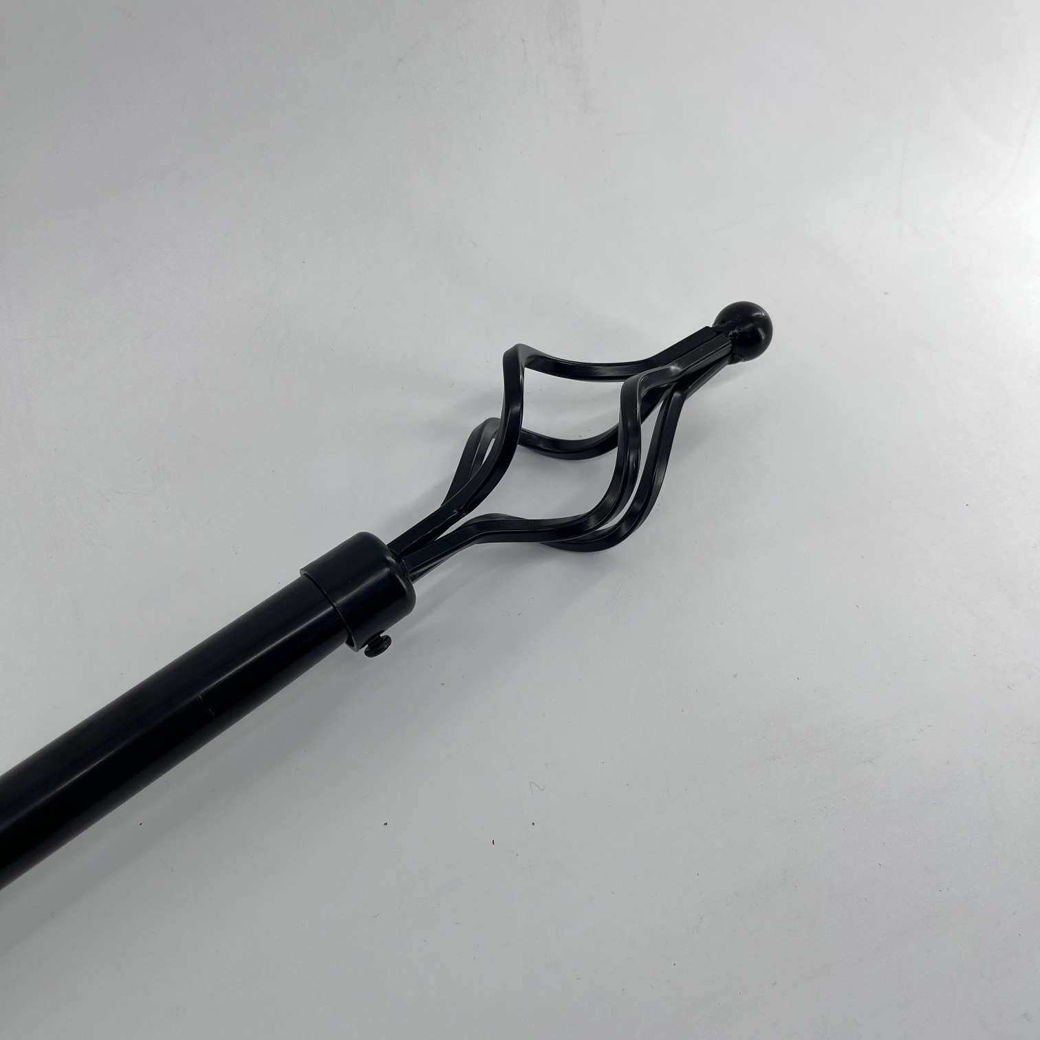 Kenyan curtain rods