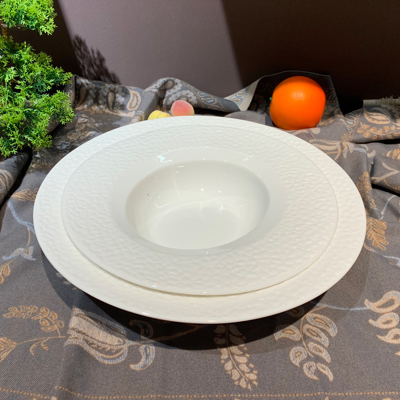 Hotel supplies: Ceramic tableware, wide-edge round bowls, 8-inch and 10-inch ceramic stir-frying plates, Western soup plates, salad plates, Nordic straw hat plates, pasta plates and bowls Specification image
