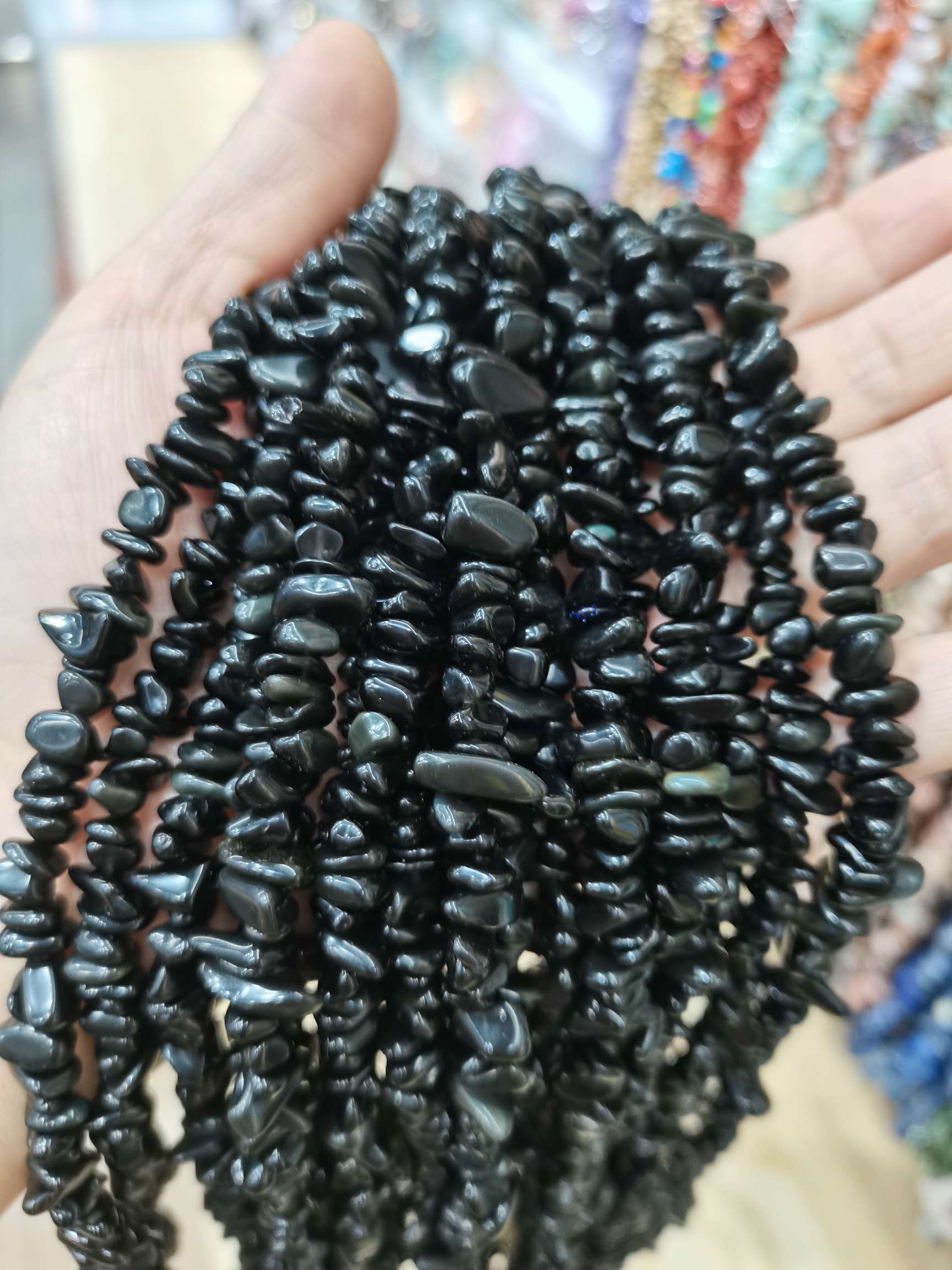 碎石半成品天然石彩色石头水磨石子diy饰品配件粉晶碎石散珠详情图6