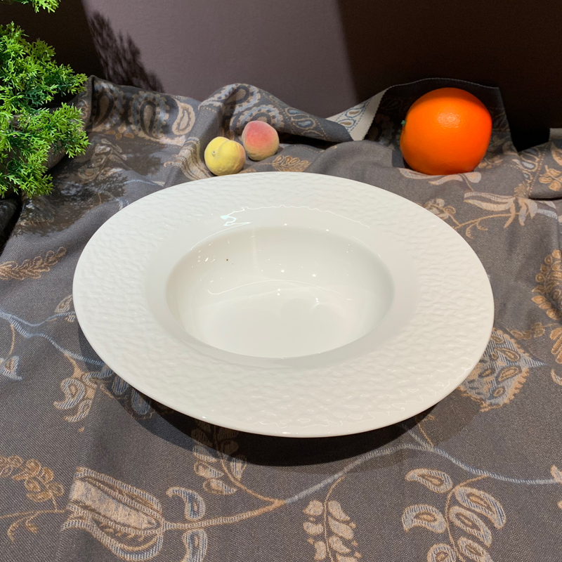 Hotel supplies: Ceramic tableware, wide-edge round bowls, 8-inch and 10-inch ceramic stir-frying plates, Western soup plates, salad plates, Nordic straw hat plates, pasta plates and bowls Item Picture