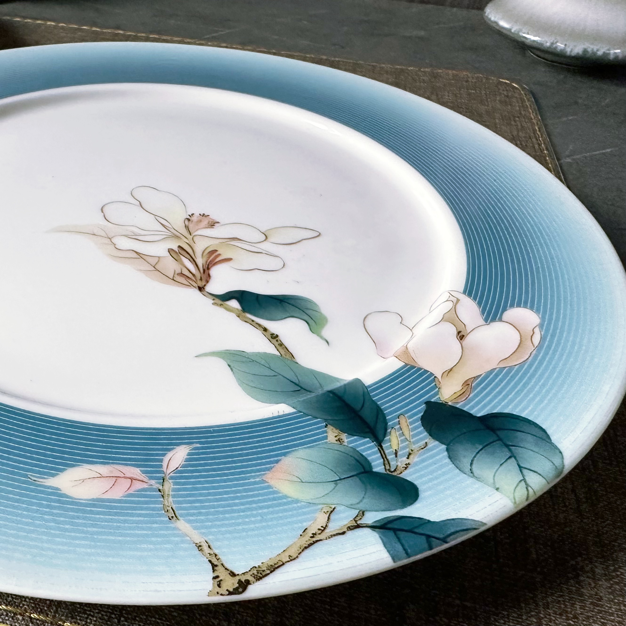 Wangchun series Ceramic tableware Set, featuring traditional Chinese meticulous brushwork and exquisite orchid elements, is suitable for home use in hotels, restaurants and banquets Specification image