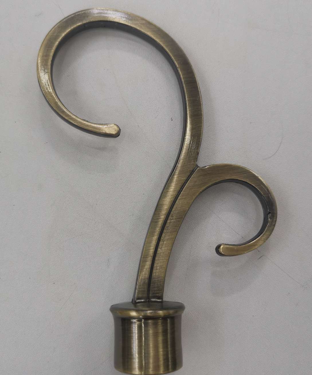European-style curtain rods Item Picture