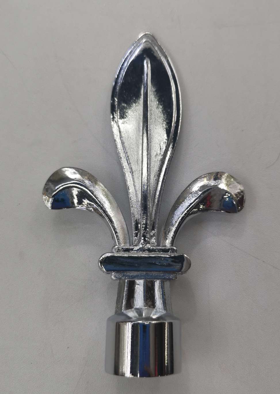 European-style curtain rods