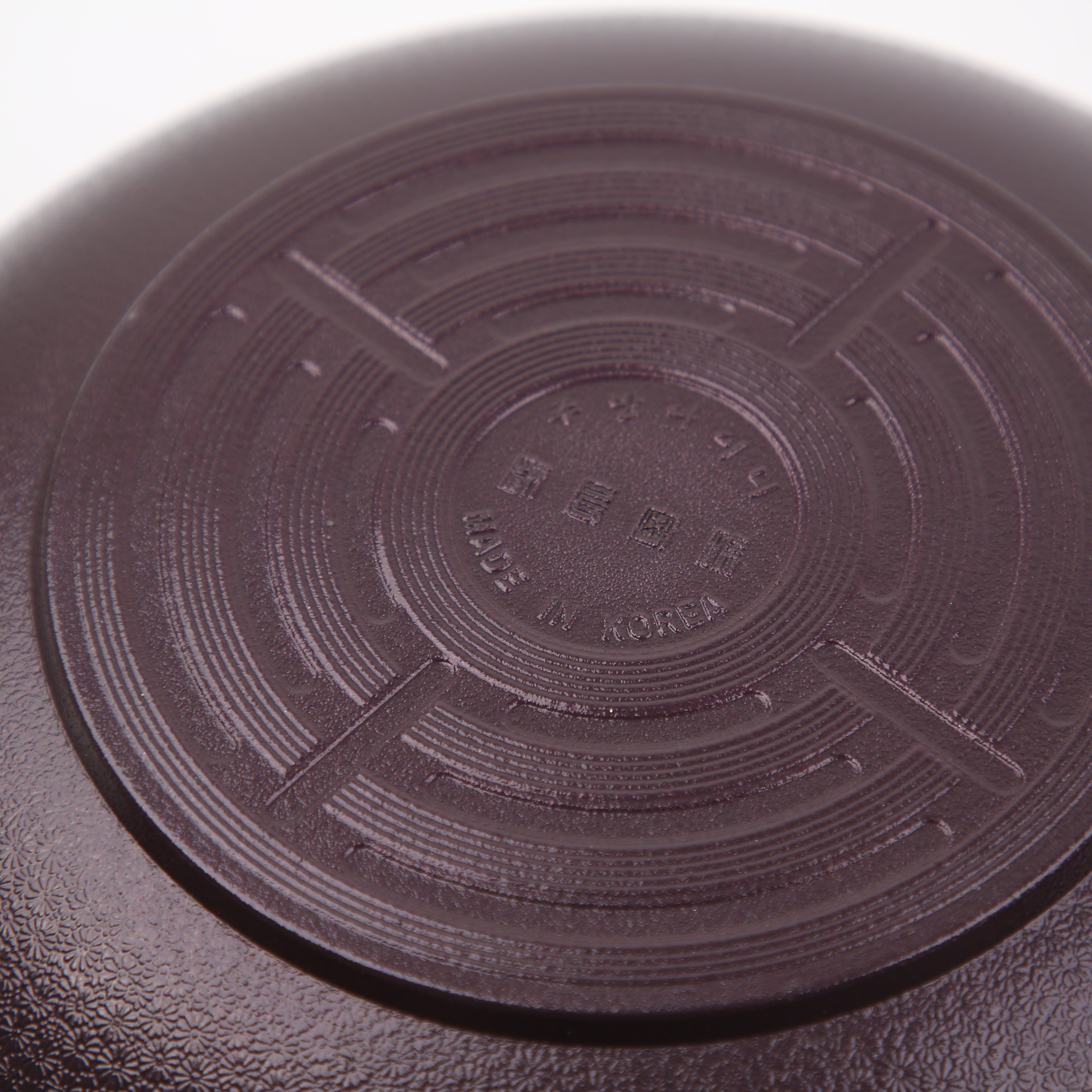 Kitchen Code: Korean Imported Kitchenware 3D Universal Purple Diamond Non-stick wok 30cm (Lid not included) Item Picture