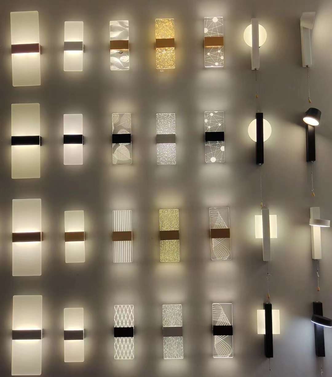 室内壁灯实物图