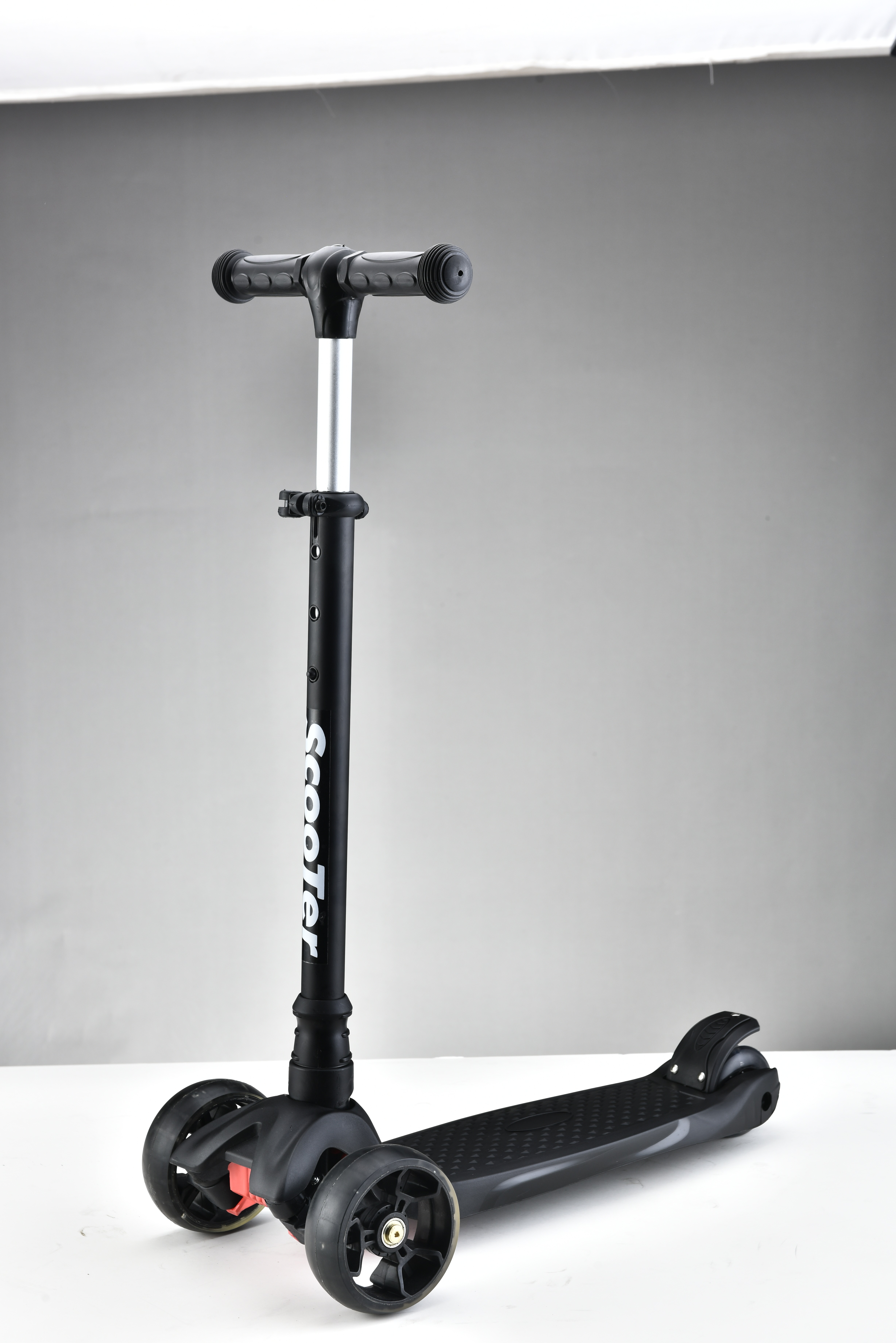 New Kids' Scooters details Picture