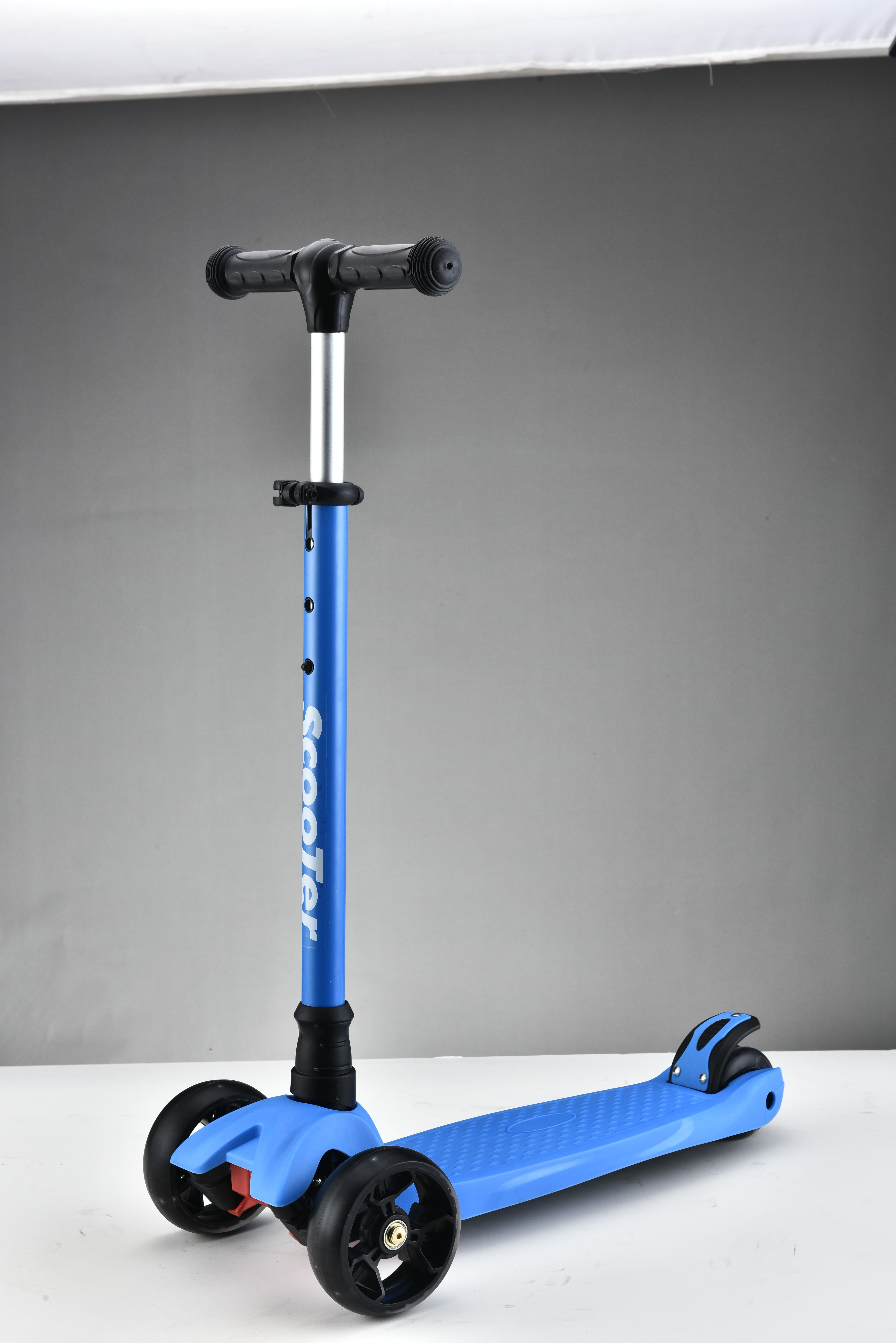 New Kids' Scooters Application Scenario