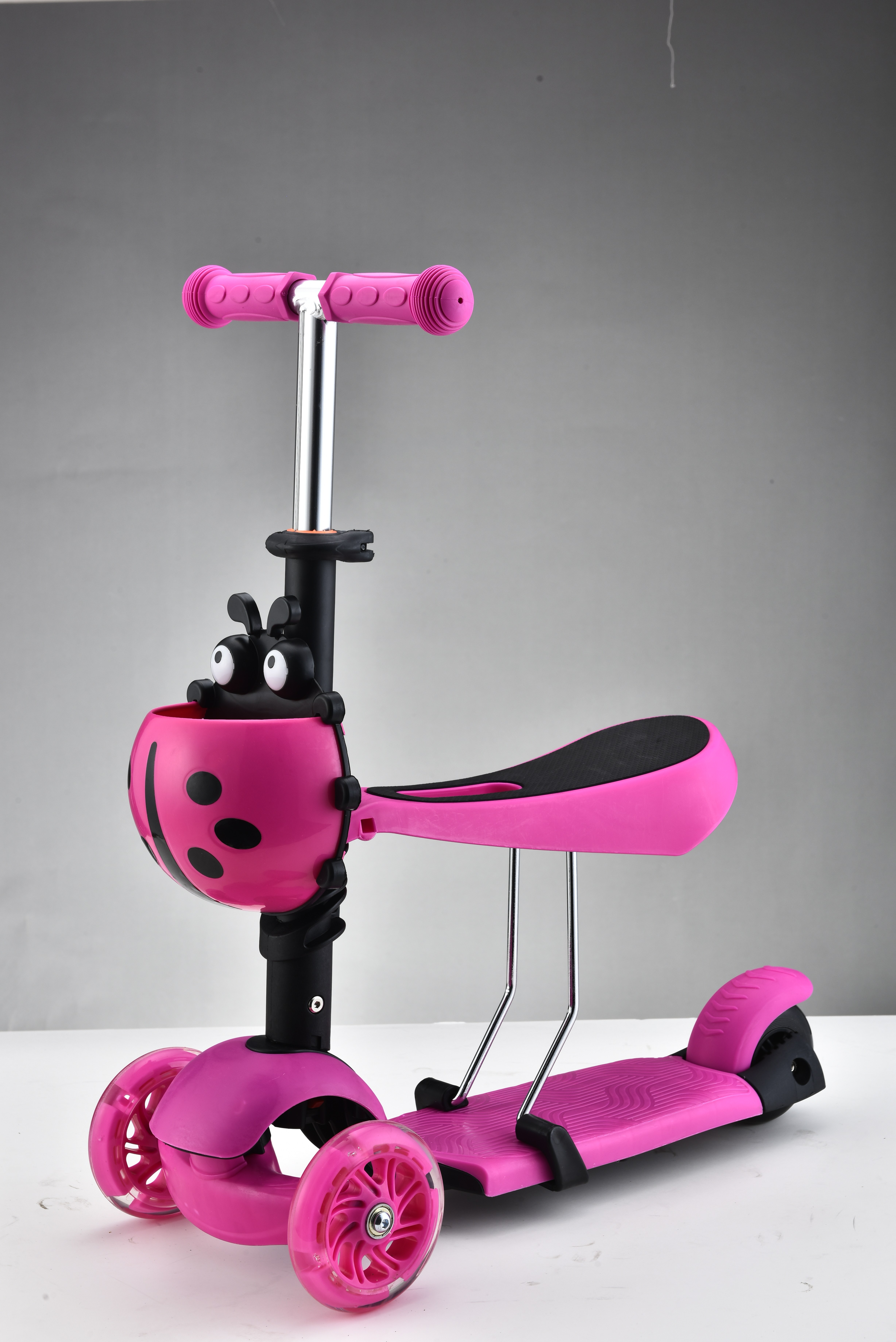 3-In-1 Children's Scooters 5-In-1 Pushrod Children's Scooters Fashion 3-Wheel Seats Removable Scooters