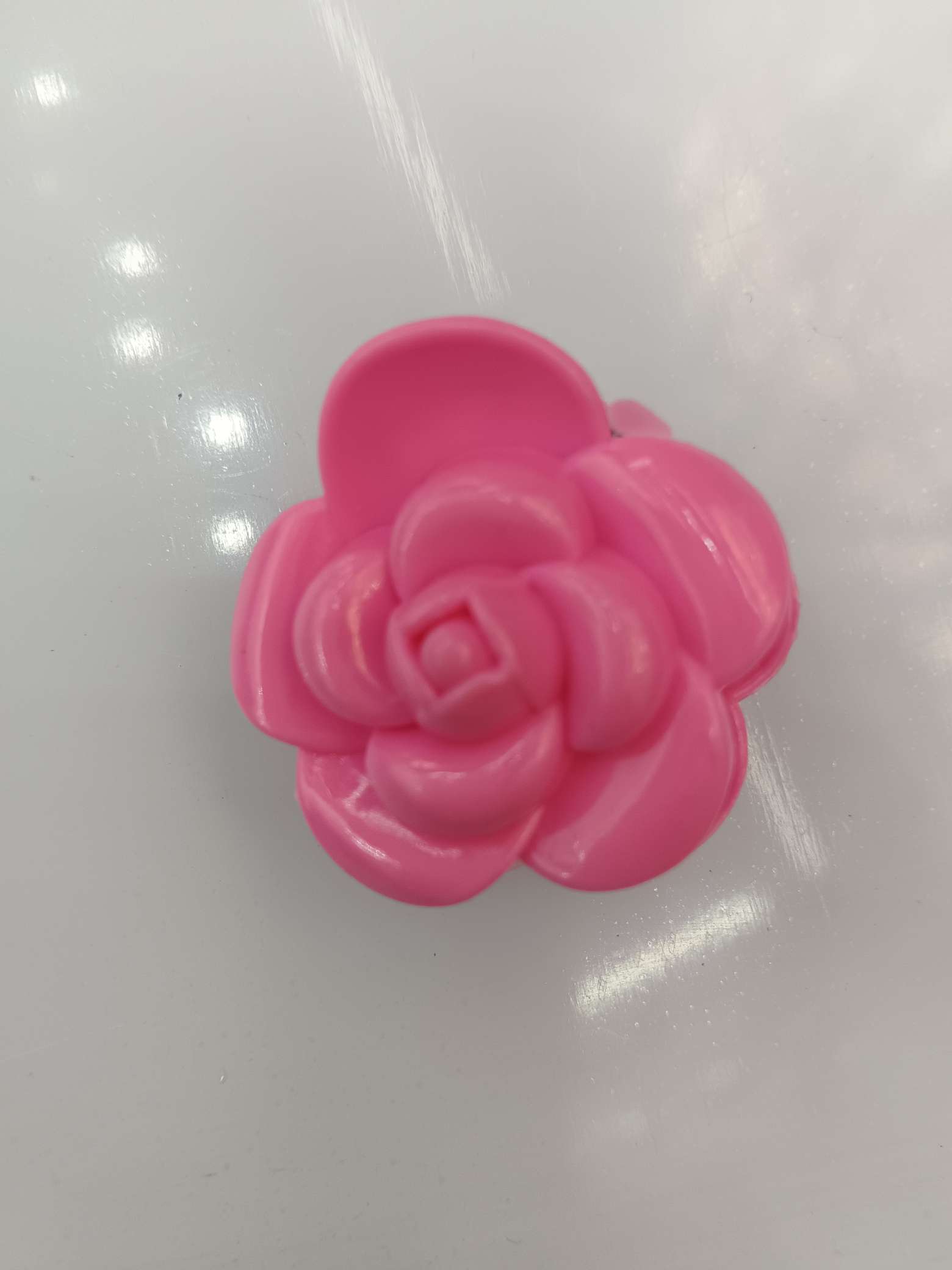 限时抢购！3公分实色梅花，色泽鲜艳，美观大方，不买你绝对会后悔！还等什么，快来抢购吧！