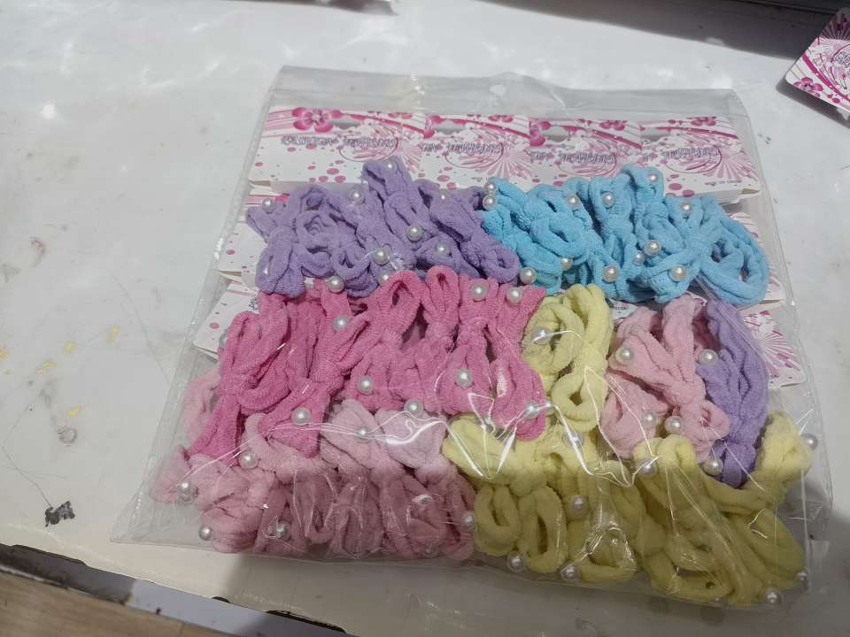 热销爆款！头饰毛巾圈，超值价格，买一送一，限时抢购，不买你会后悔！详情图1