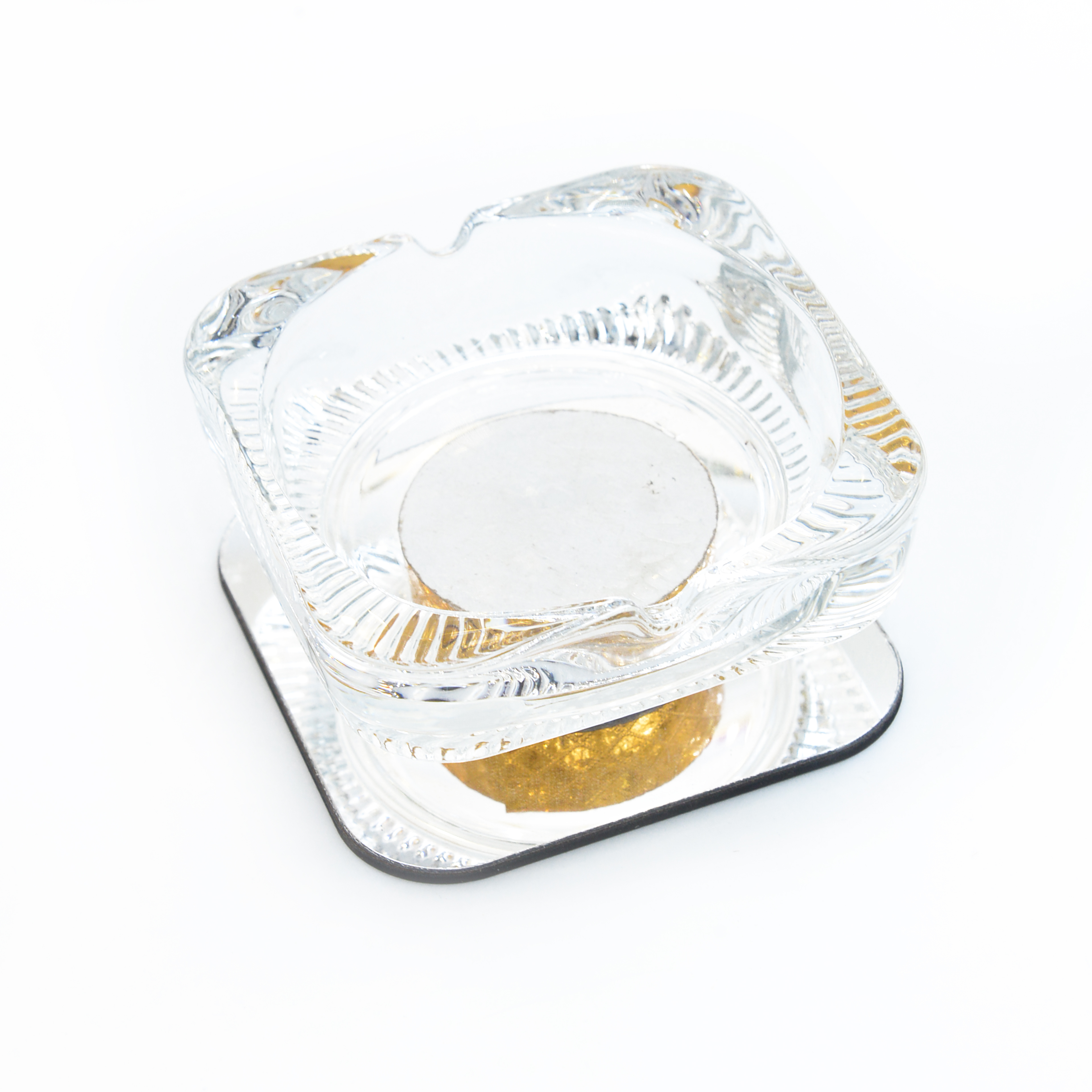 Arab-style crystal ashtrays in multiple styles are available for customization 036 (price negotiable) Item Picture