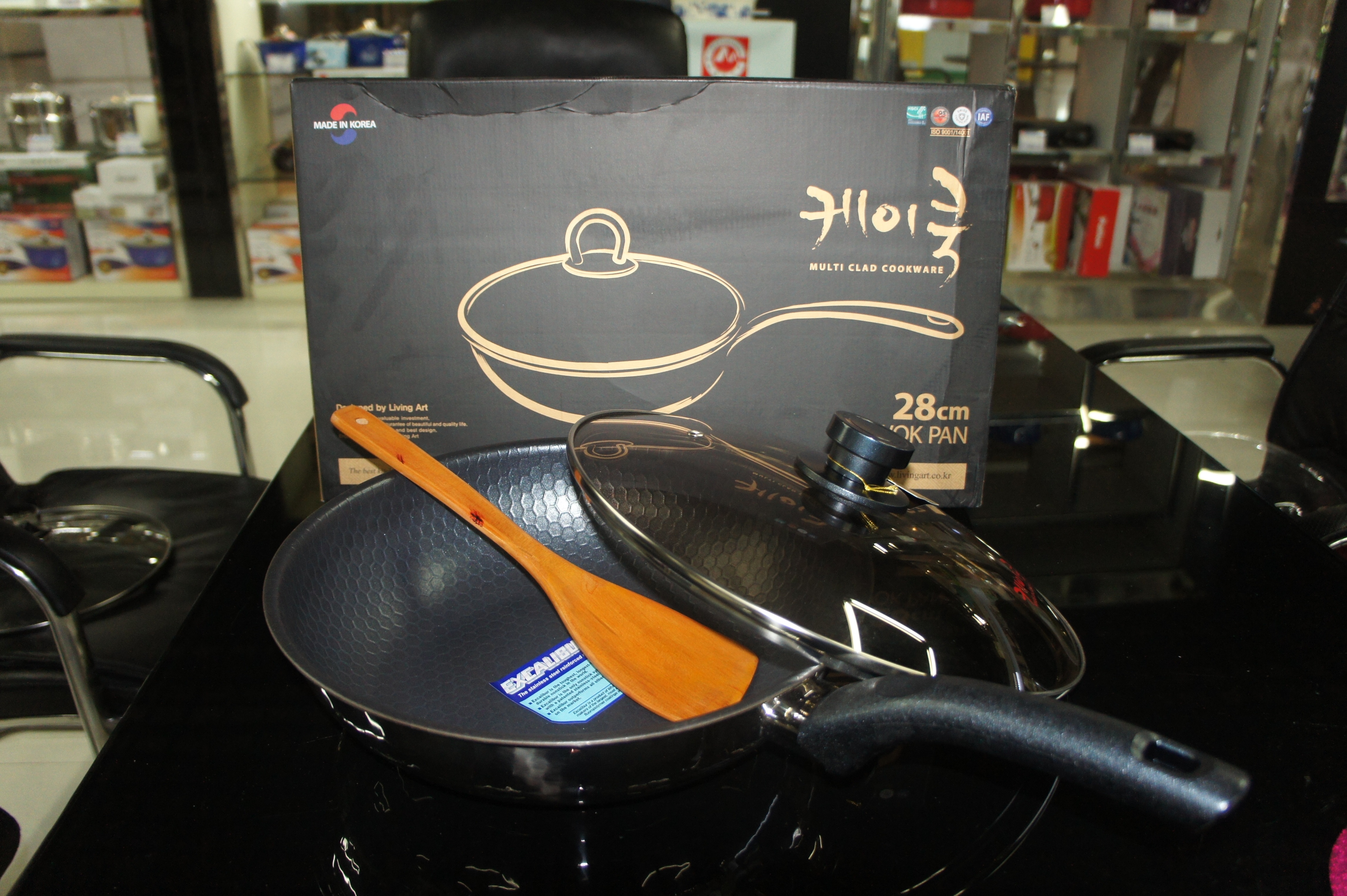 Kitchen code: Korean imported stainless steel non-stick wok, 28cm details Picture