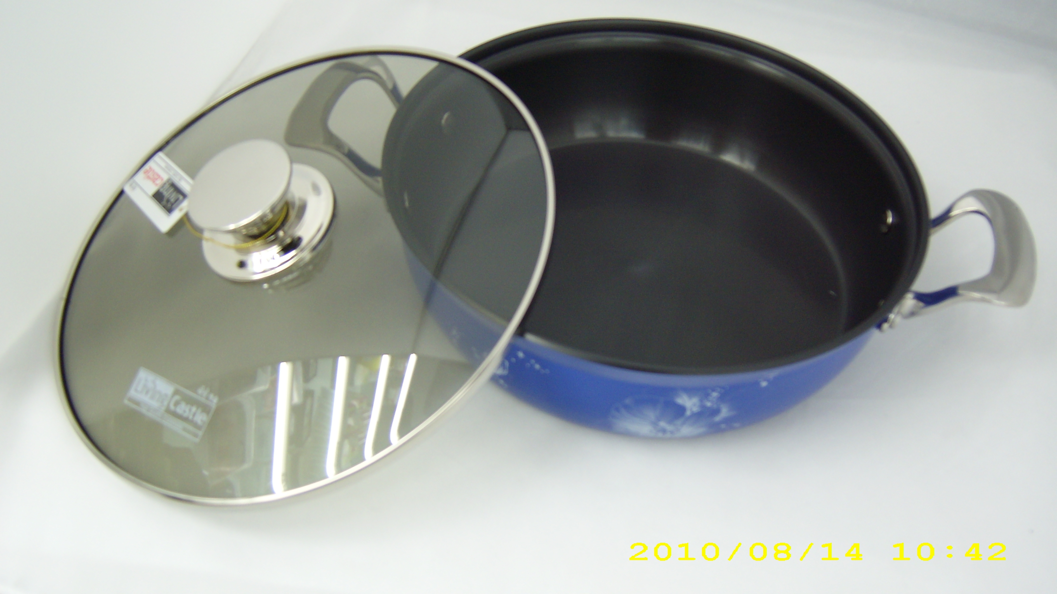 Kitchen Code: Korean imported kitchenware, blue high-purity double-handled shallow soup pot, 26cm details Picture