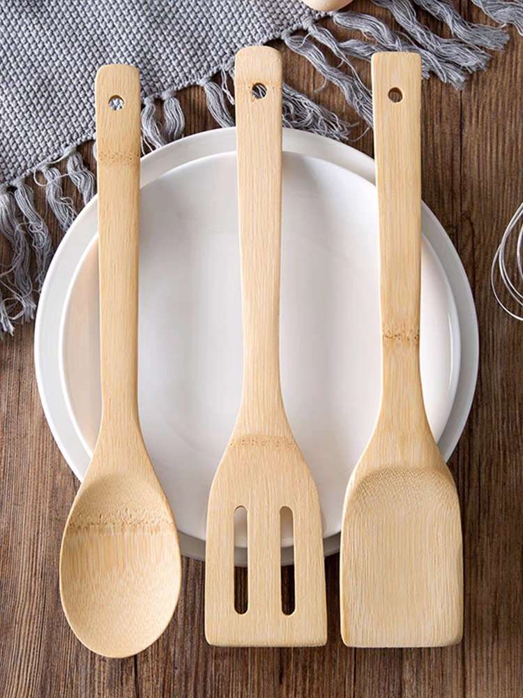 Jiehao Bamboo and Wood Long multi-functional storage bamboo tube, Special unpainted household cooking spatula and spoon set that doesn't occupy the pot Application Scenario