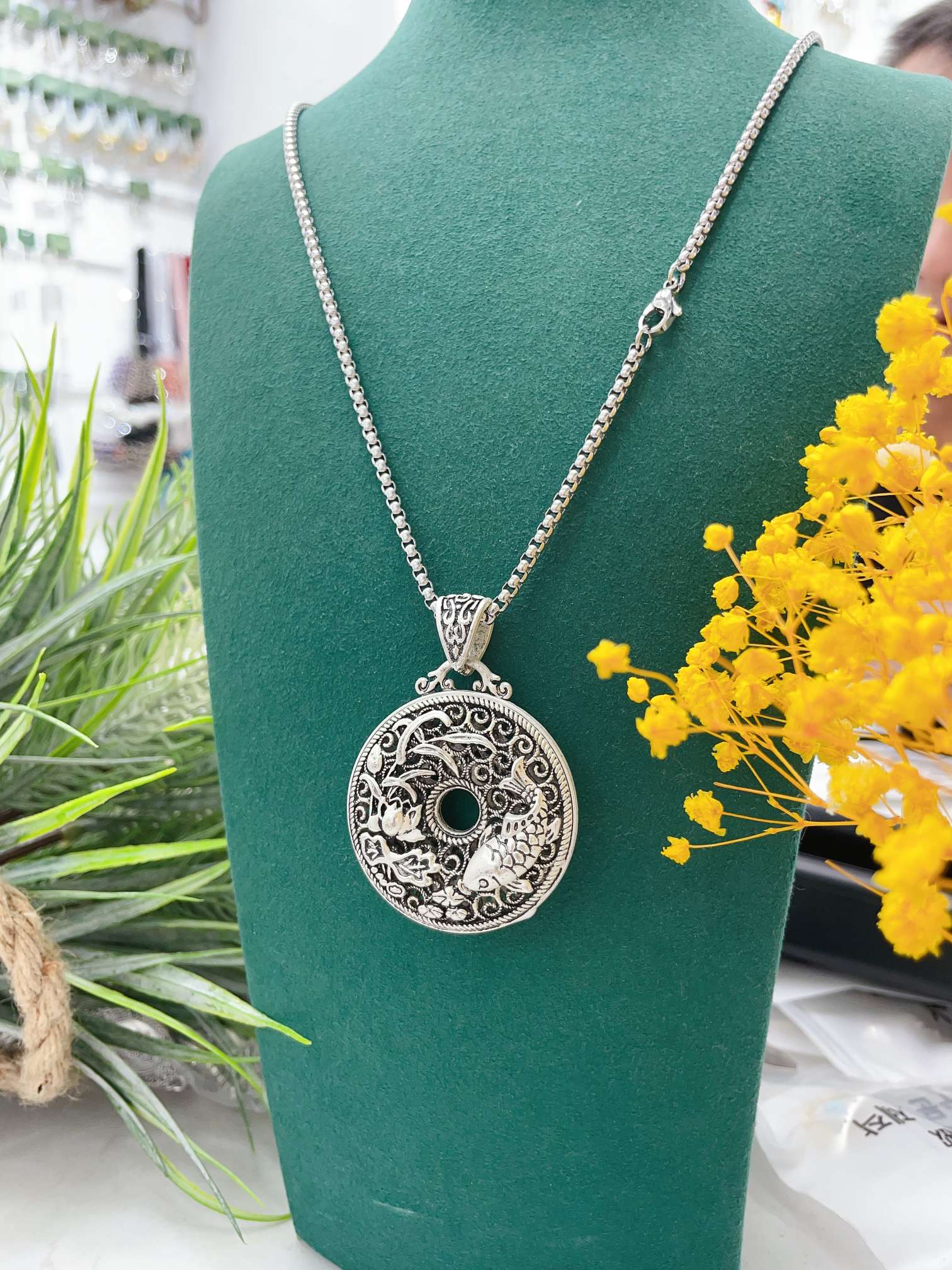 Chinese Wind Pingping Peace Auspicious Long Sweater Chain Specification drawing