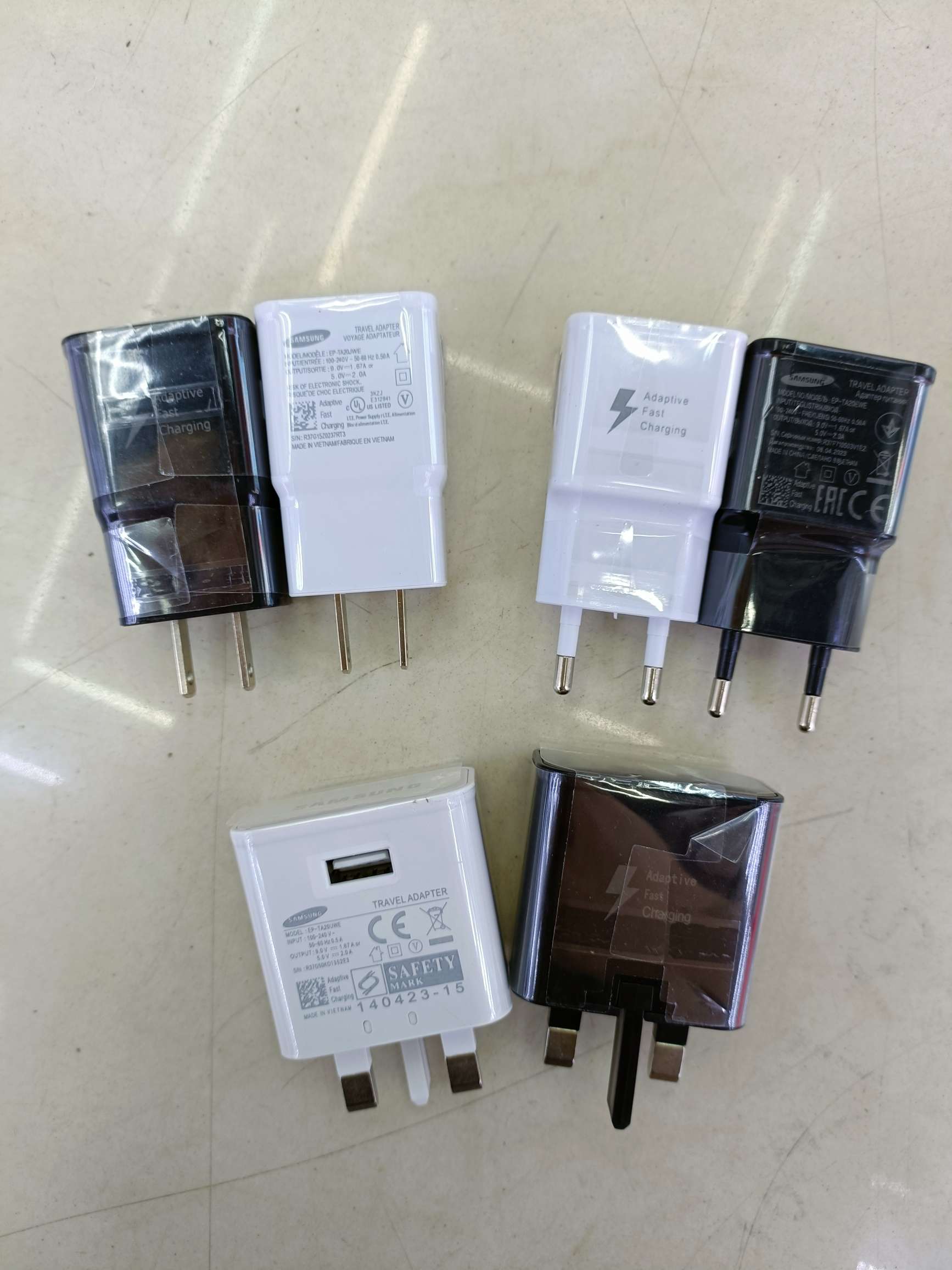 S6 QC3.0 charging head mobile phone charger plug US/EU/UK full figure
