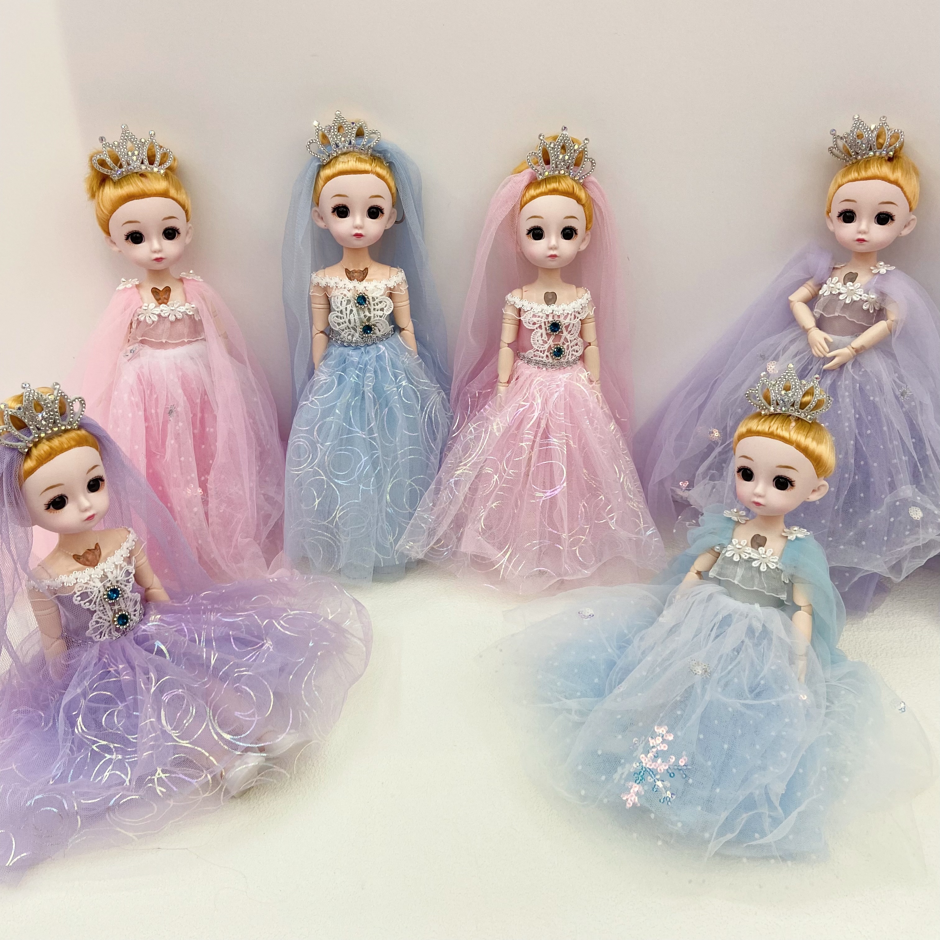 A 30CM rubber ball wedding dress Barbie with music and lights