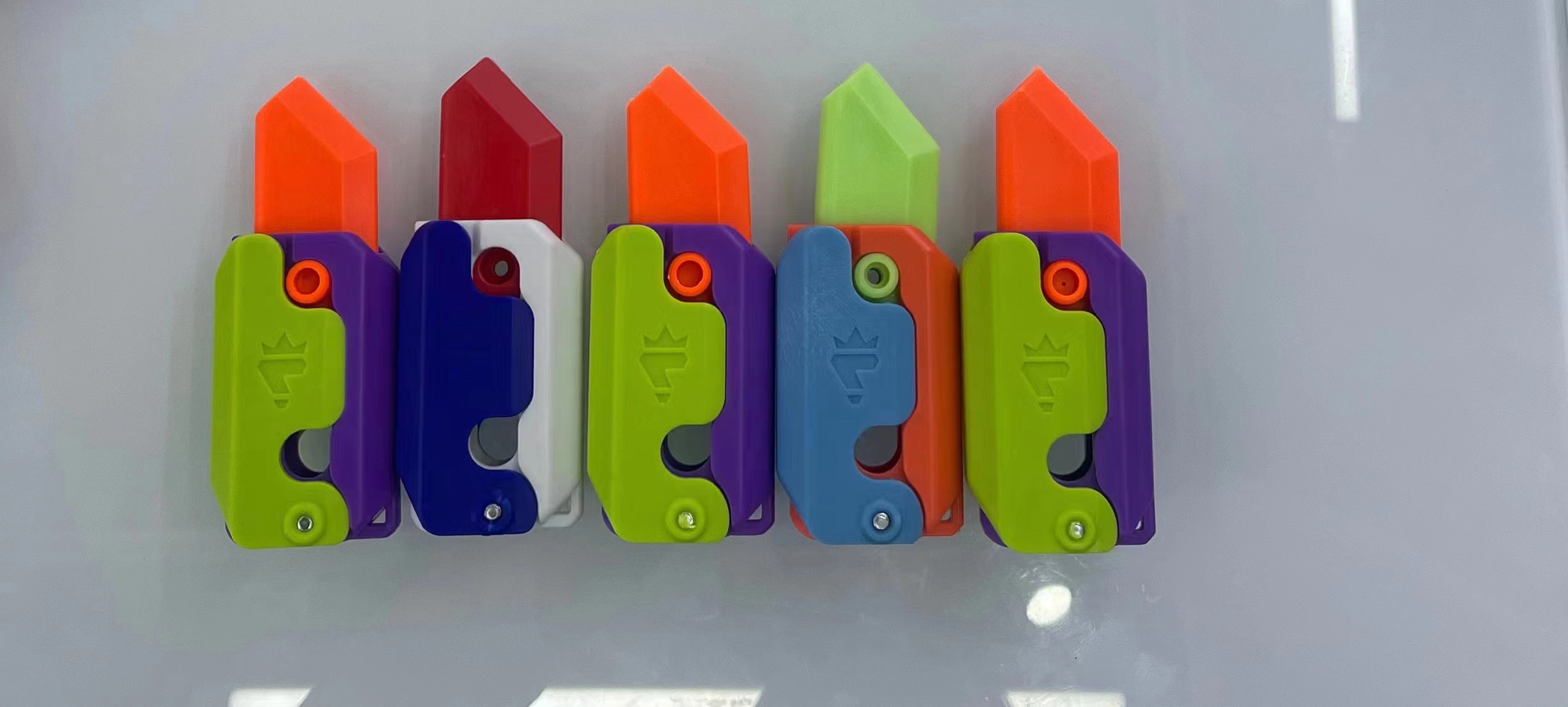 The New Plastic Radish Knife Doesn't Get Stuck details Picture