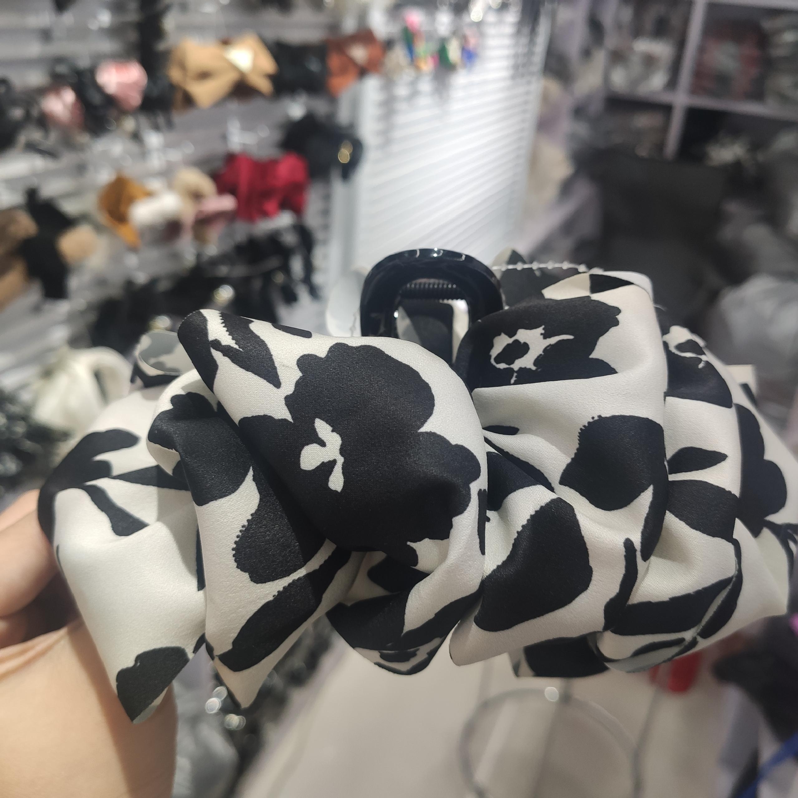 Real Black French Vintage Solid Satin Oversized Hair Grab Pin Hair Clip Back Head Headdress Professional Korean Hair Accessories Specification drawing