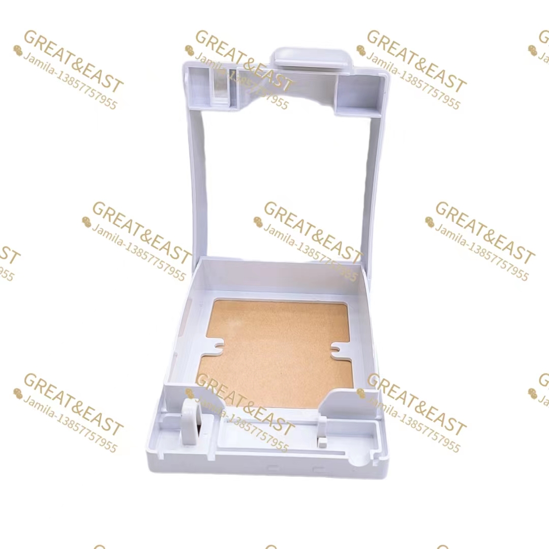 Electrician electrical switch waterproof and splash-proof box with safety lock Application Scenario